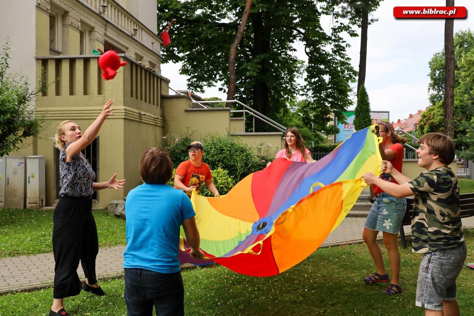 Zdjęcie w galerii na portalu naszraciborz.pl: Wakacje w krainie baśni Andersena wiadomości z regionu