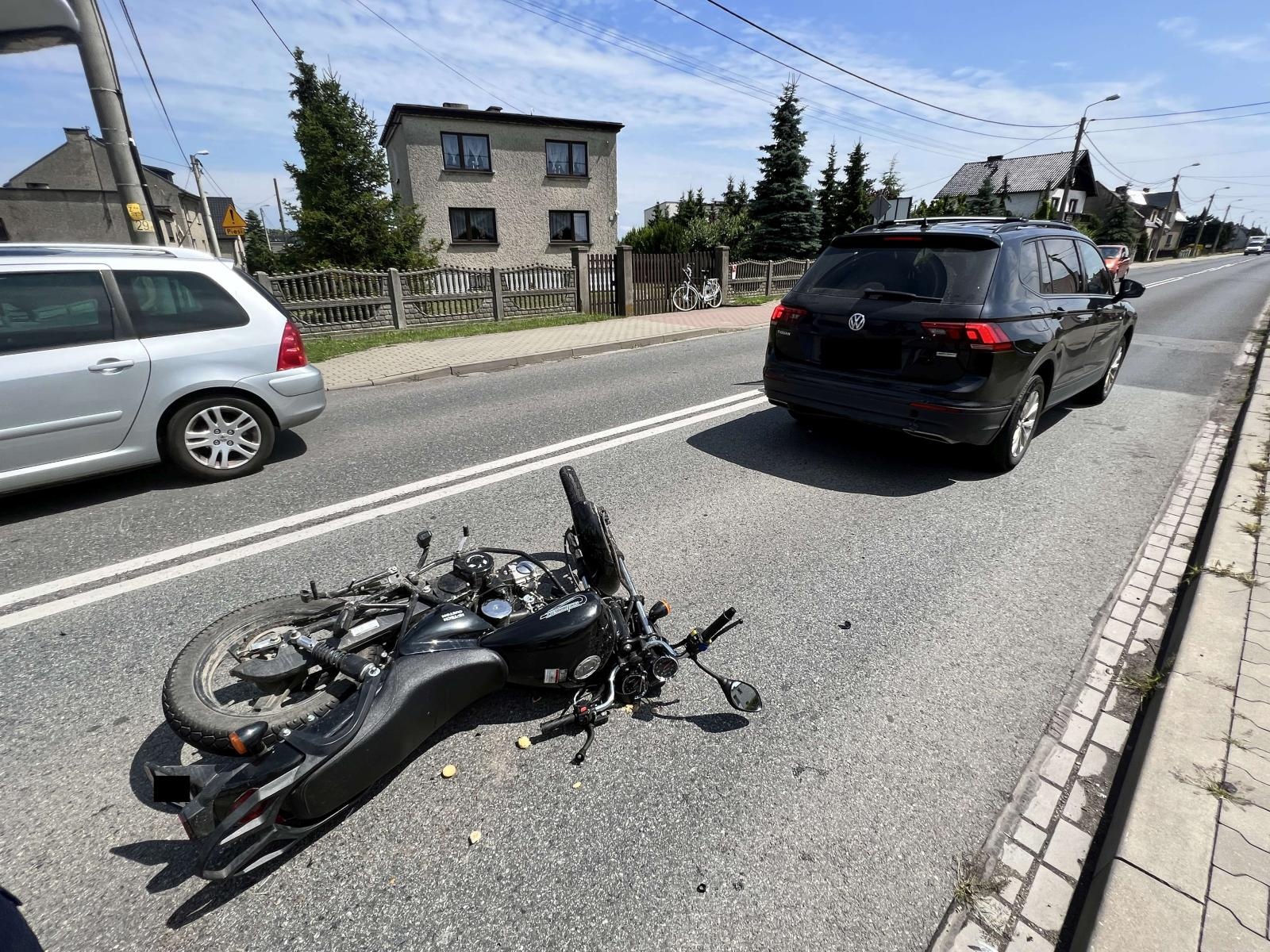 Zdjęcie w galerii na portalu naszraciborz.pl: 19-latek wjechał w volkswagena na Hulczyńskiej wiadomości z regionu