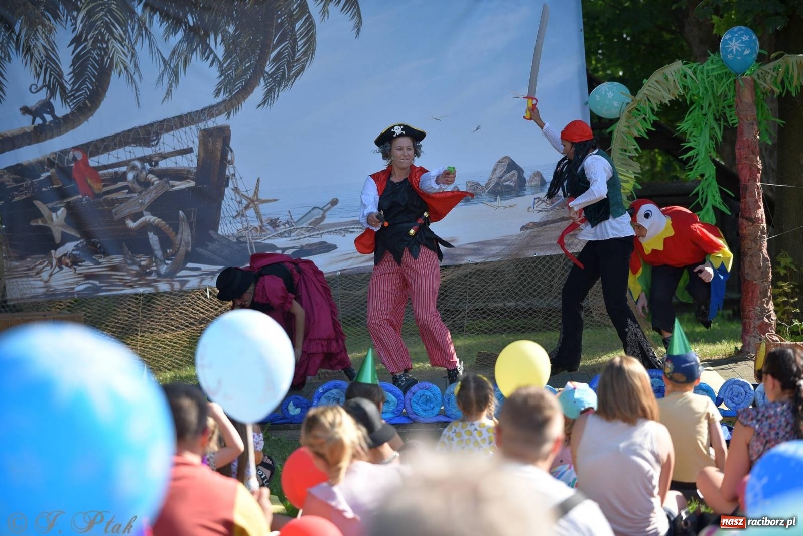 Zdjęcie w galerii na portalu naszraciborz.pl: Piracka przygoda w ogrodach Strzechy na bis! [FOTO i WIDEO] wiadomości z regionu