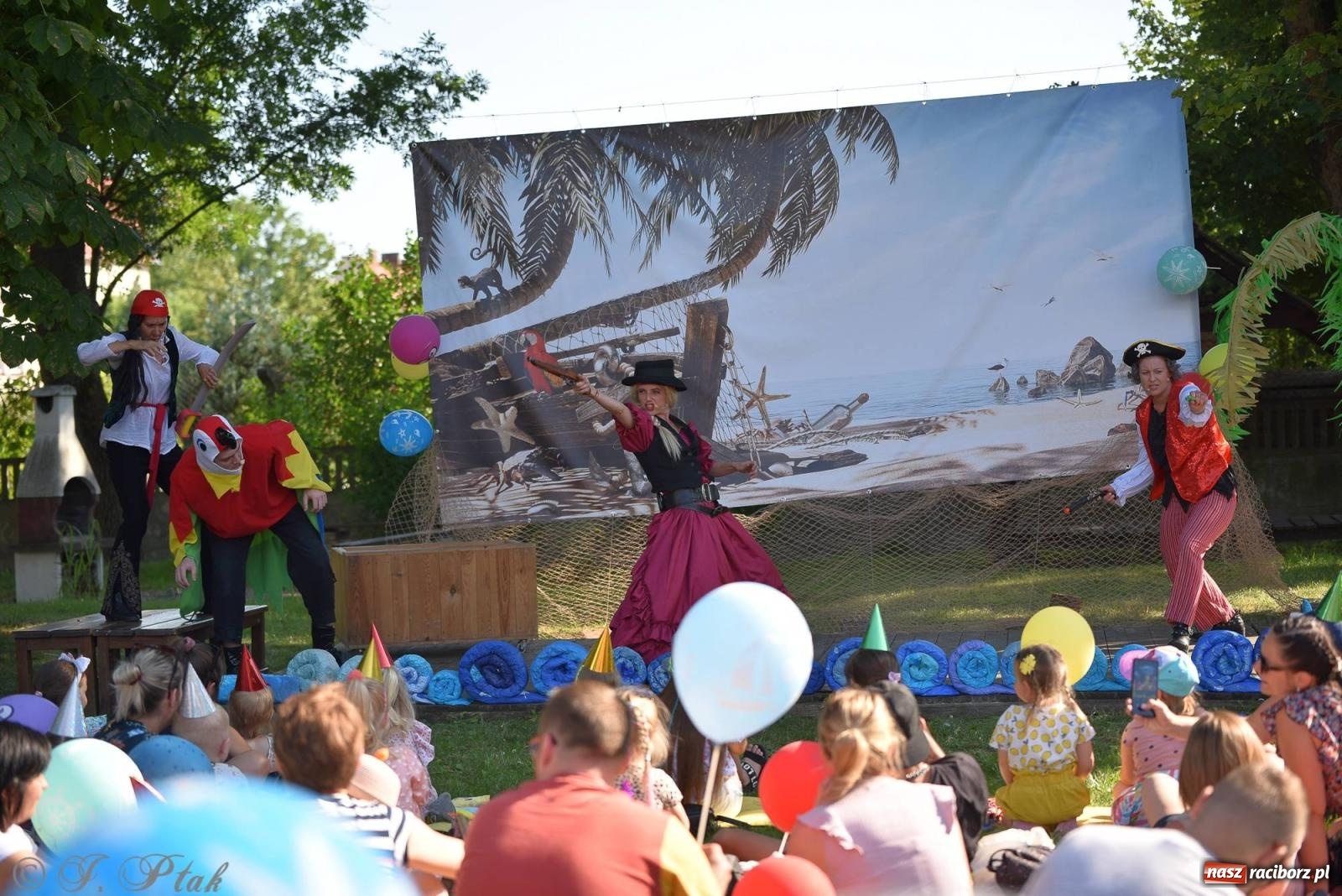 Zdjęcie w galerii na portalu naszraciborz.pl: Piracka przygoda w ogrodach Strzechy na bis! [FOTO i WIDEO] wiadomości z regionu