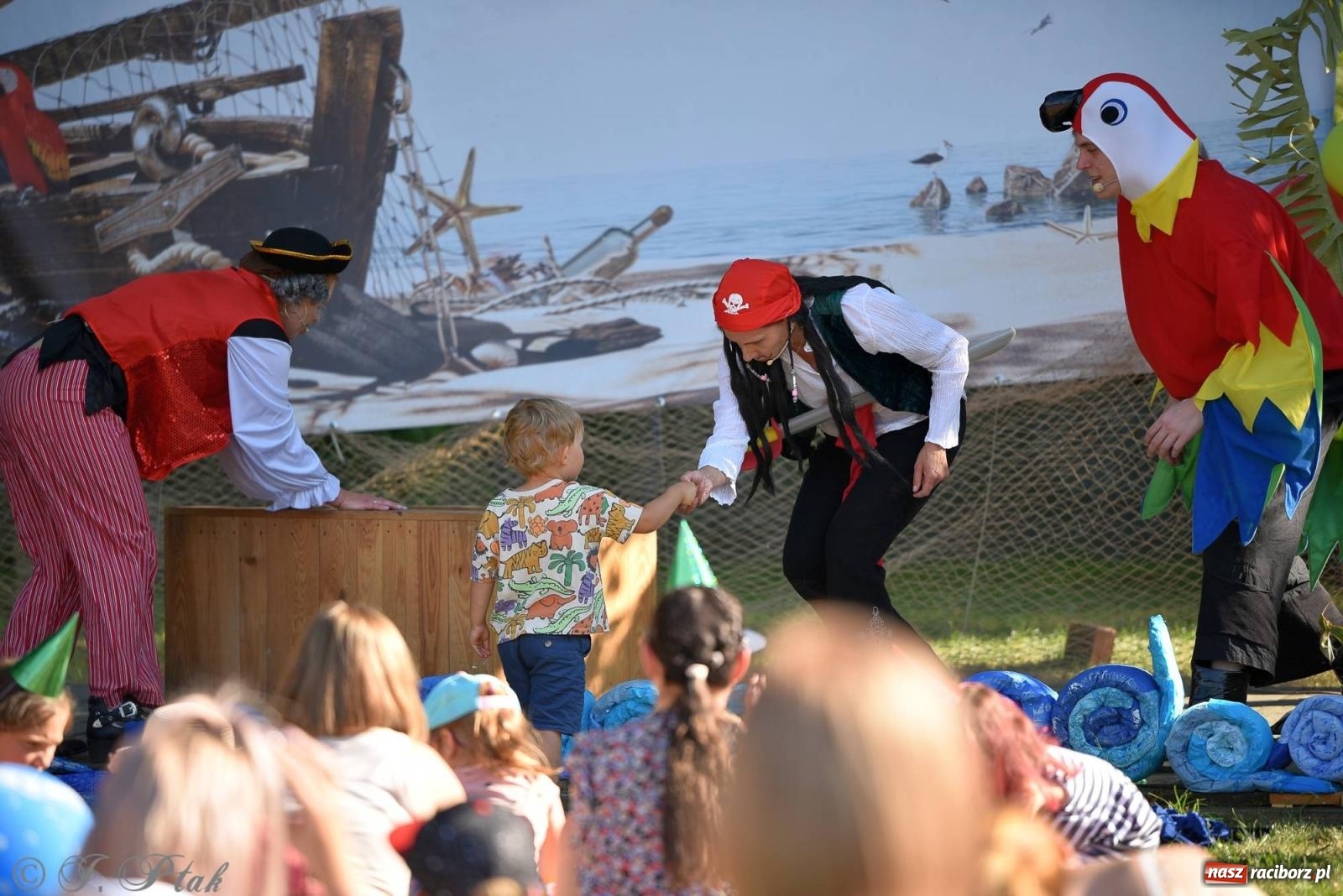 Zdjęcie w galerii na portalu naszraciborz.pl: Piracka przygoda w ogrodach Strzechy na bis! [FOTO i WIDEO] wiadomości z regionu