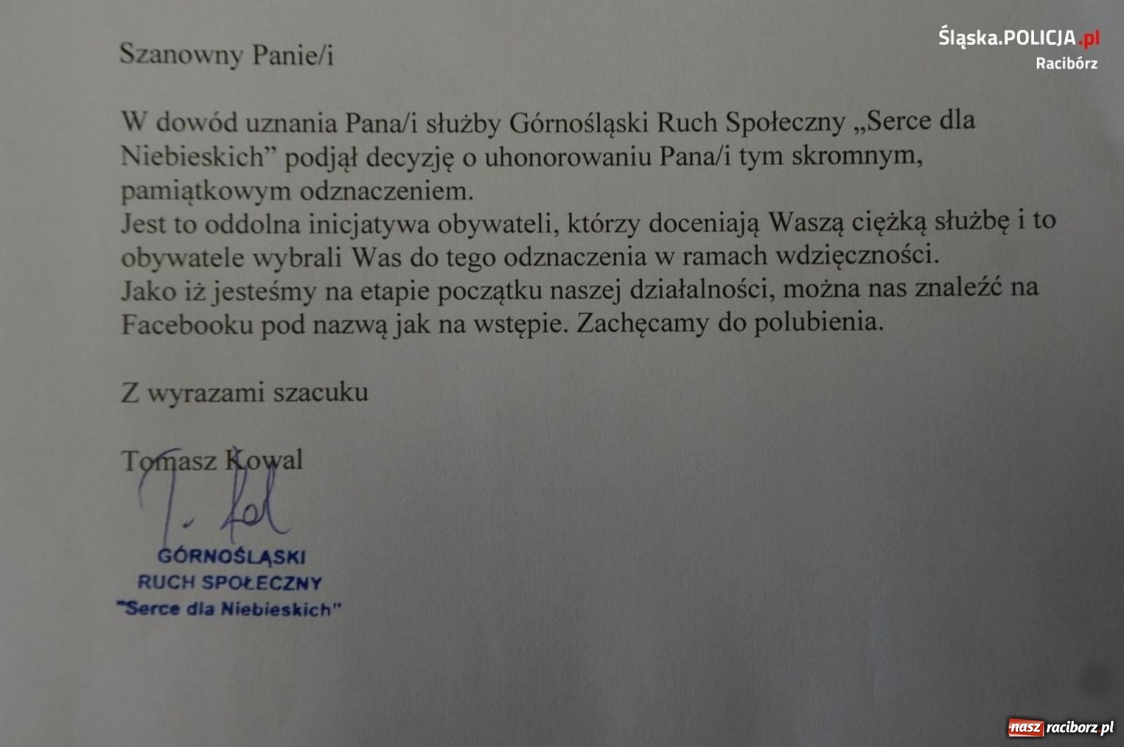 Zdjęcie w galerii na portalu naszraciborz.pl: Raciborski dzielnicowy z Odznaką Wdzięczności wiadomości z regionu