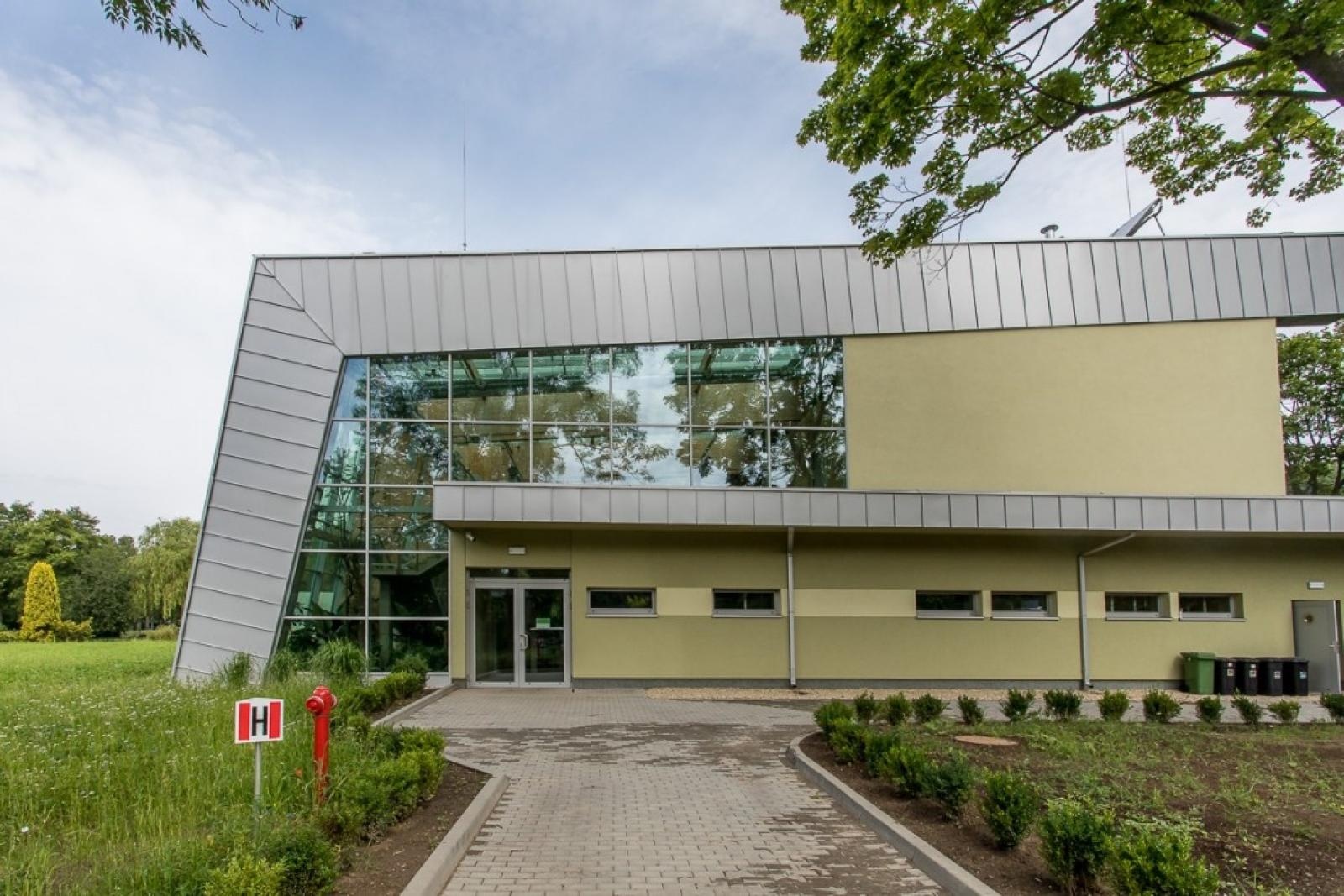 Zdjęcie w galerii na portalu naszraciborz.pl: Powiew egzotyki. Niedaleko Raciborza powstaje las deszczowy wiadomości z regionu