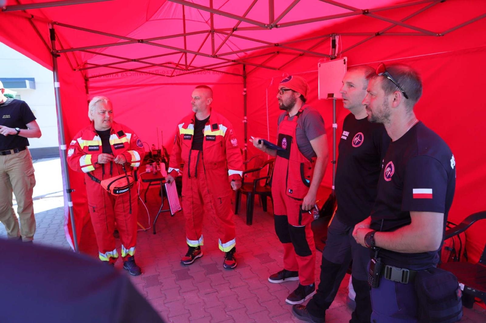 Zdjęcie w galerii na portalu naszraciborz.pl: W czaszy zbiornika Racibórz zorganizowano manewry poszukiwawczo-ratownicze [FOTO] wiadomości z regionu