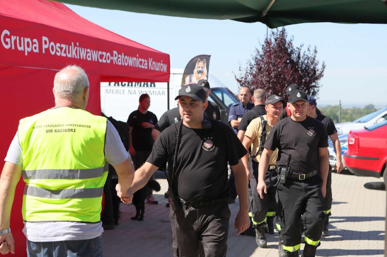 Zdjęcie w galerii na portalu naszraciborz.pl: W czaszy zbiornika Racibórz zorganizowano manewry poszukiwawczo-ratownicze [FOTO] wiadomości z regionu
