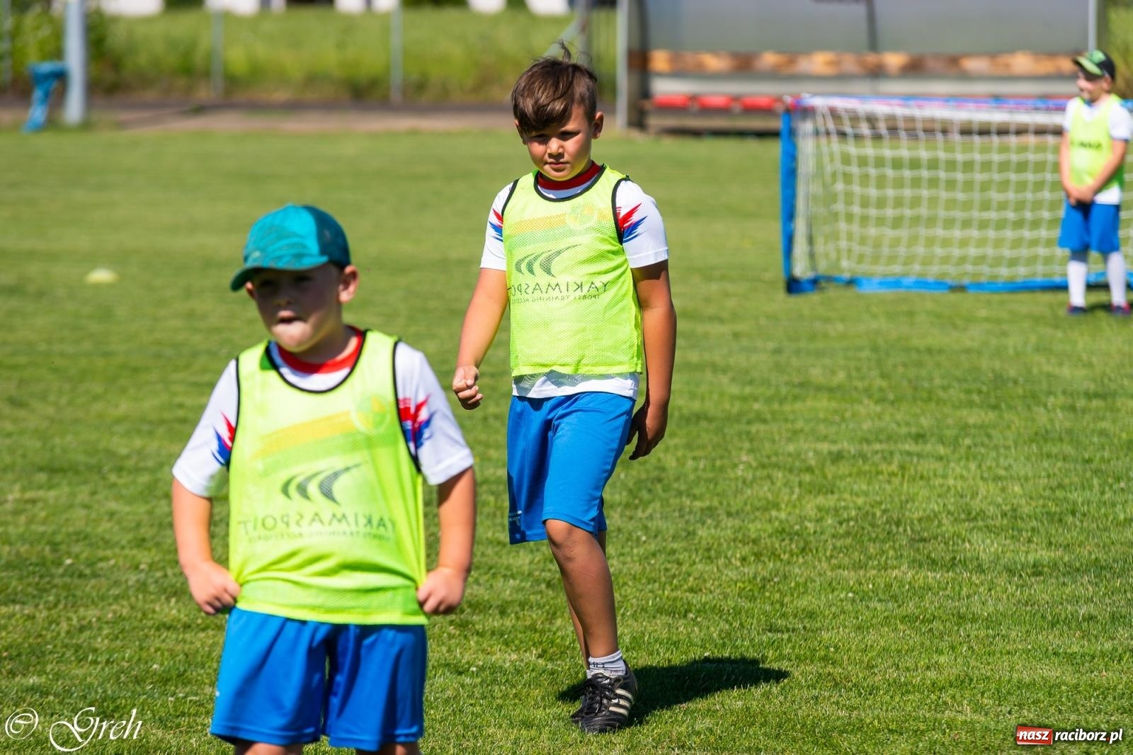 Zdjęcie w galerii na portalu naszraciborz.pl: Piłkarska rywalizacja młodzieży i turniej szóstek w Krzyżanowicach [FOTO] wiadomości z regionu