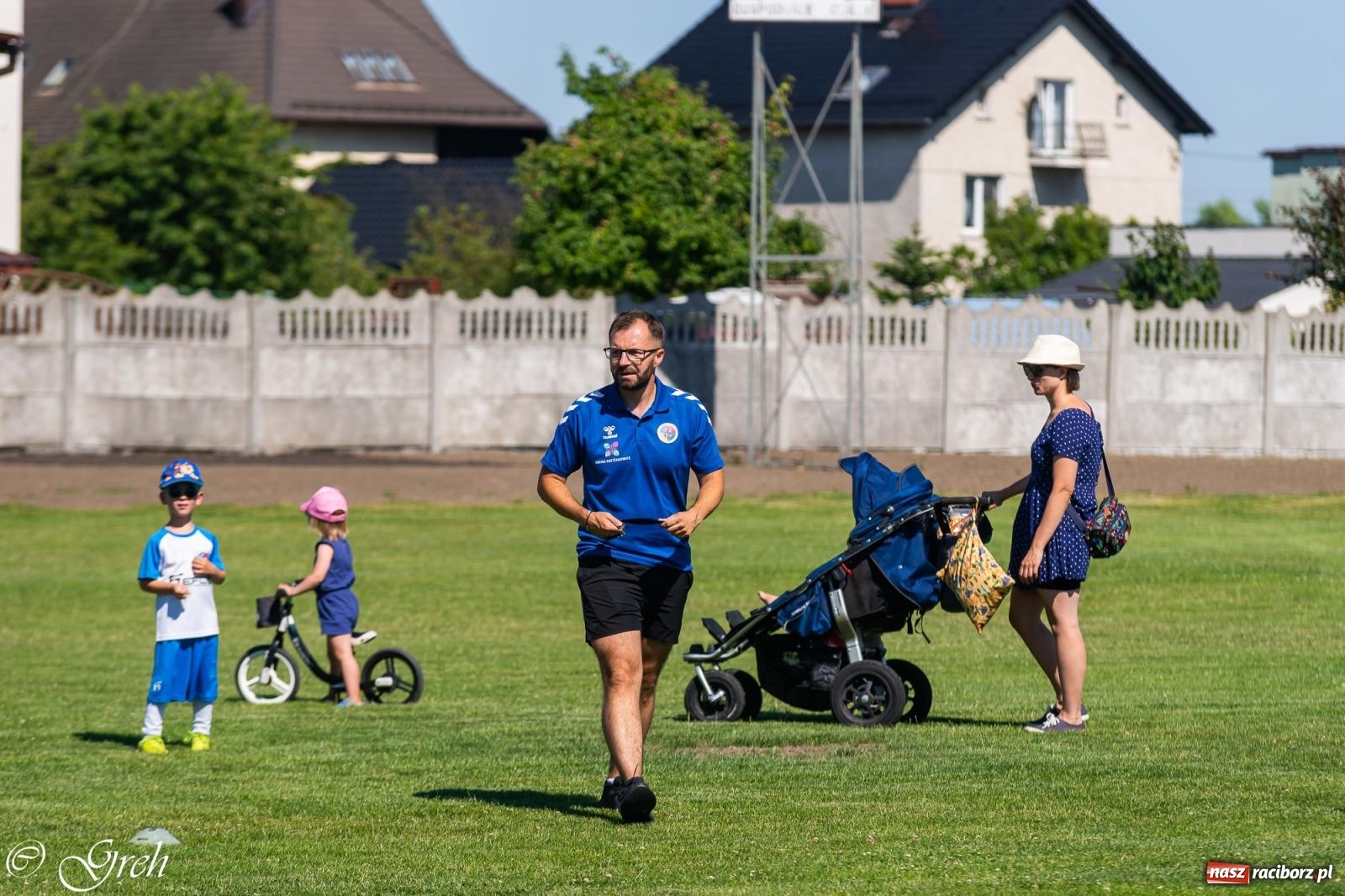 Zdjęcie w galerii na portalu naszraciborz.pl: Piłkarska rywalizacja młodzieży i turniej szóstek w Krzyżanowicach [FOTO] wiadomości z regionu