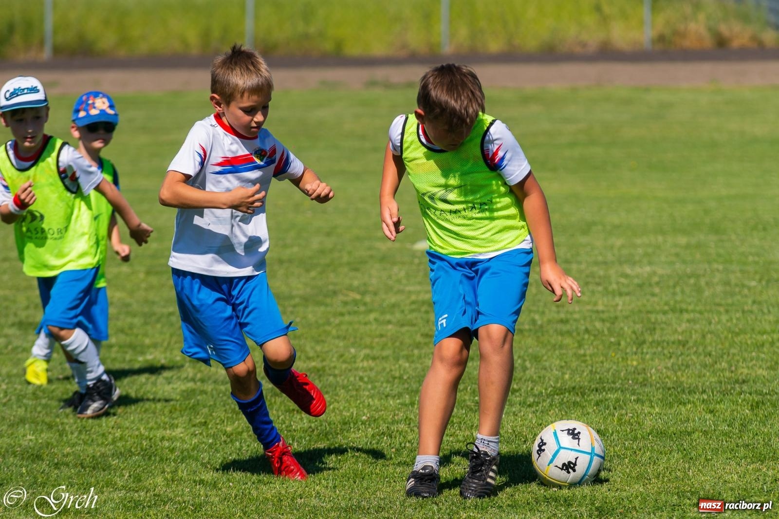Zdjęcie w galerii na portalu naszraciborz.pl: Piłkarska rywalizacja młodzieży i turniej szóstek w Krzyżanowicach [FOTO] wiadomości z regionu