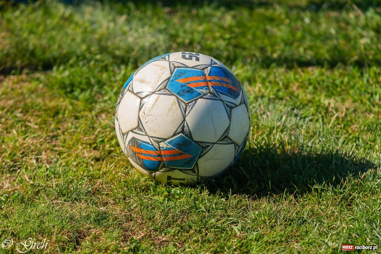 Zdjęcie w galerii na portalu naszraciborz.pl: Piłkarska rywalizacja młodzieży i turniej szóstek w Krzyżanowicach [FOTO] wiadomości z regionu