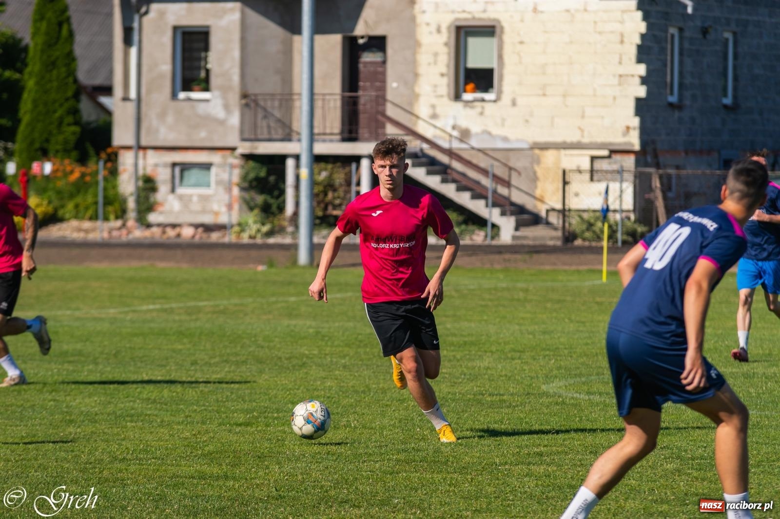 Zdjęcie w galerii na portalu naszraciborz.pl: Piłkarska rywalizacja młodzieży i turniej szóstek w Krzyżanowicach [FOTO] wiadomości z regionu