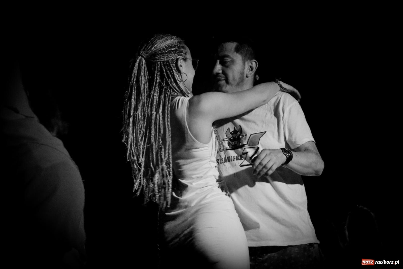 Zdjęcie w galerii na portalu naszraciborz.pl: LATINO PARTY ON AIR - roztańczony zamek w Raciborzu wiadomości z regionu