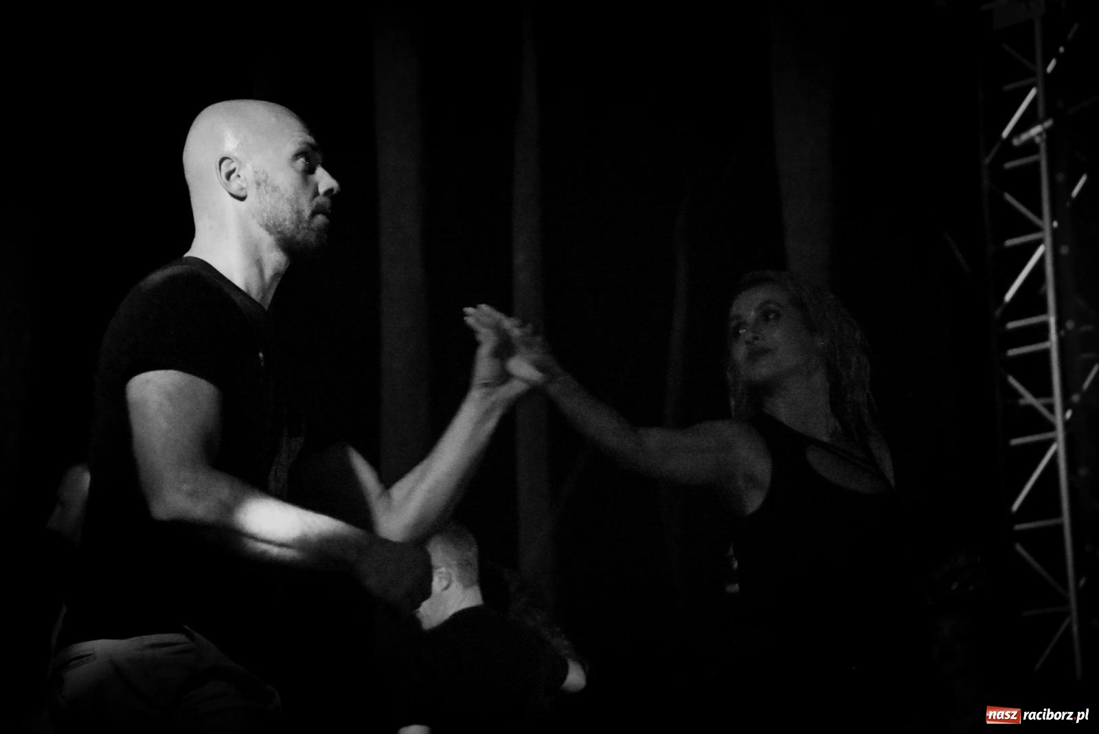 Zdjęcie w galerii na portalu naszraciborz.pl: LATINO PARTY ON AIR - roztańczony zamek w Raciborzu wiadomości z regionu