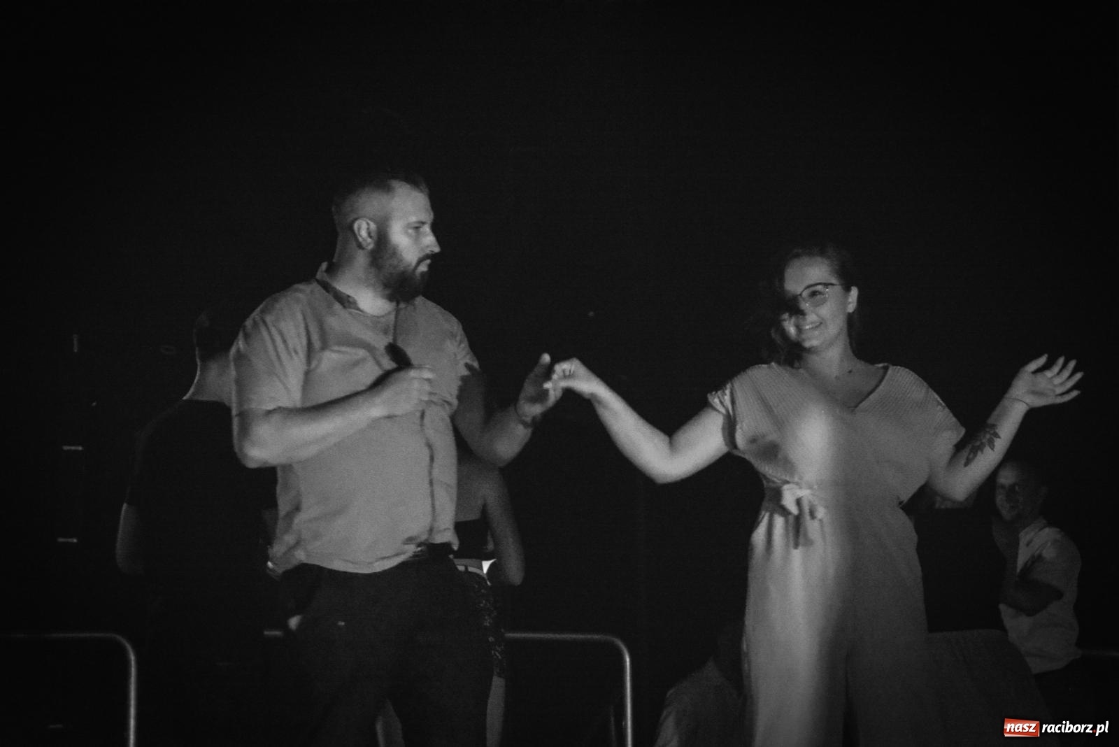 Zdjęcie w galerii na portalu naszraciborz.pl: LATINO PARTY ON AIR - roztańczony zamek w Raciborzu wiadomości z regionu