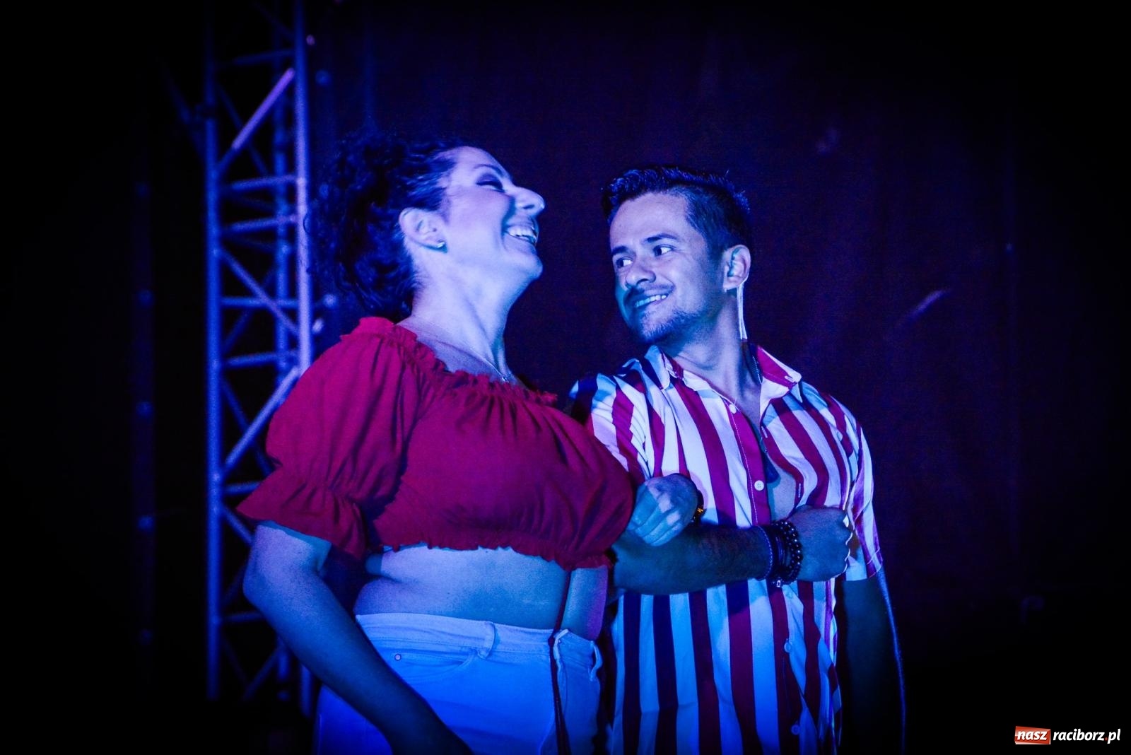 Zdjęcie w galerii na portalu naszraciborz.pl: LATINO PARTY ON AIR - roztańczony zamek w Raciborzu wiadomości z regionu