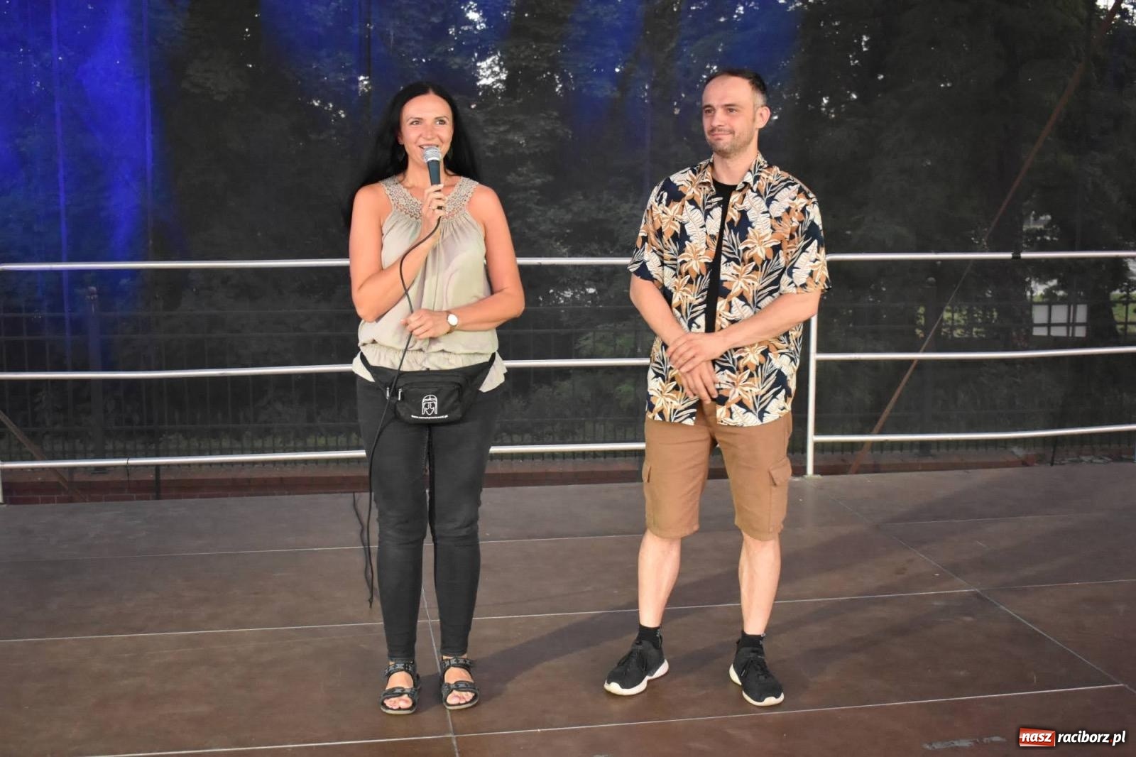 Zdjęcie w galerii na portalu naszraciborz.pl: LATINO PARTY ON AIR - roztańczony zamek w Raciborzu wiadomości z regionu