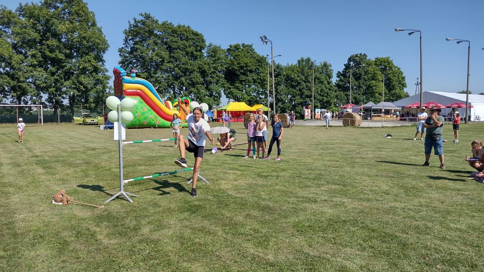 Zdjęcie w galerii na portalu naszraciborz.pl: W Pietrowicach Wielkich jak na Dzikim Zachodzie. Piknik country [FOTO i WIDEO] wiadomości z regionu