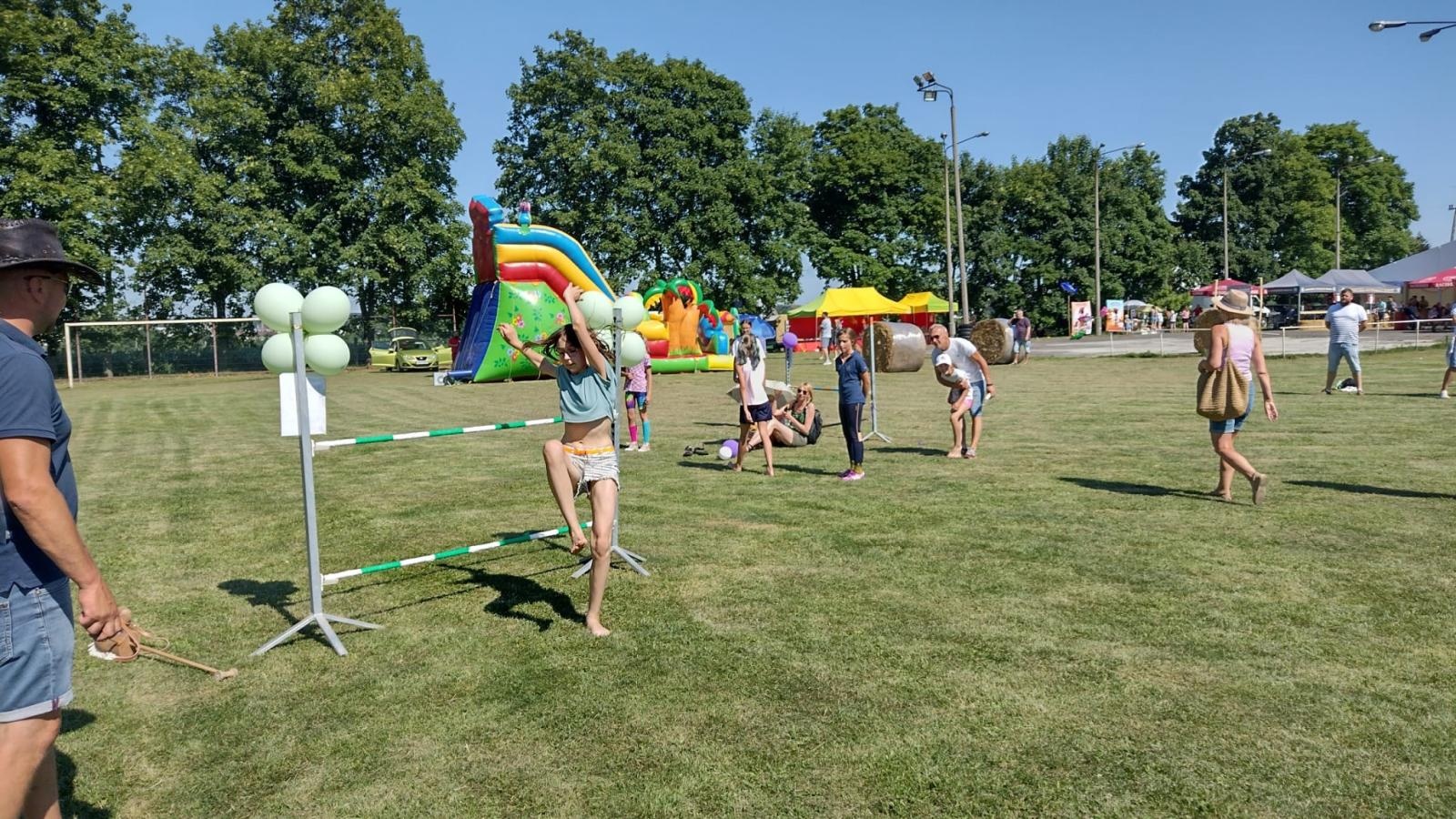 Zdjęcie w galerii na portalu naszraciborz.pl: W Pietrowicach Wielkich jak na Dzikim Zachodzie. Piknik country [FOTO i WIDEO] wiadomości z regionu
