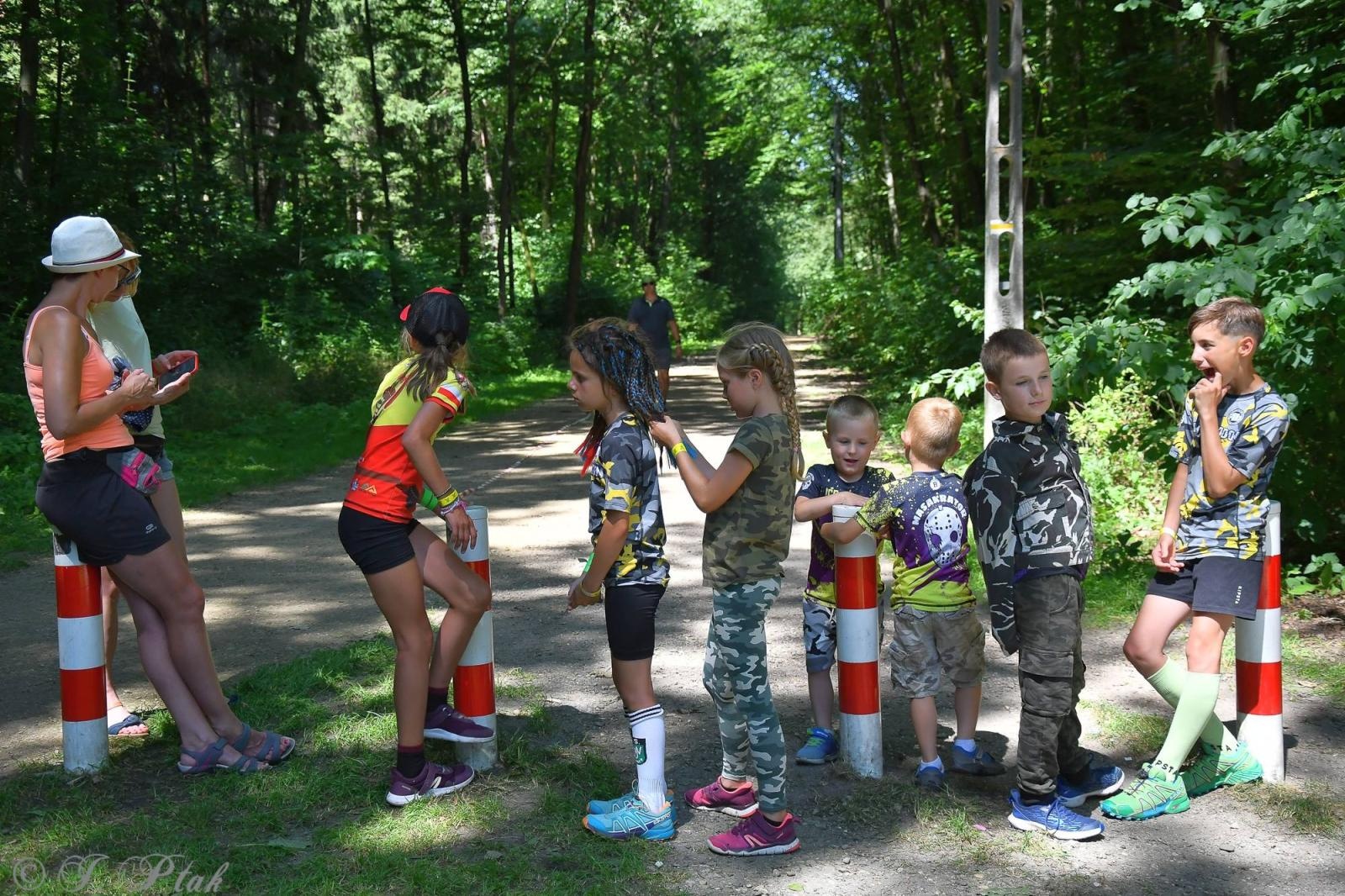 Zdjęcie w galerii na portalu naszraciborz.pl: Bieg Zwiadowców w raciborskim lesie Obora wiadomości z regionu