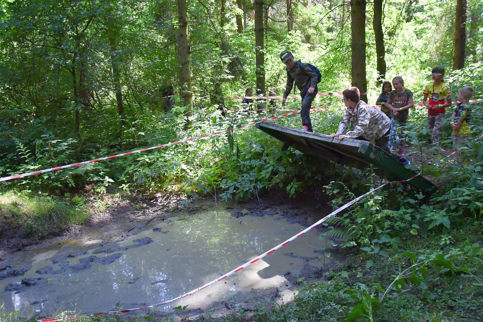 Zdjęcie w galerii na portalu naszraciborz.pl: Bieg Zwiadowców w raciborskim lesie Obora wiadomości z regionu