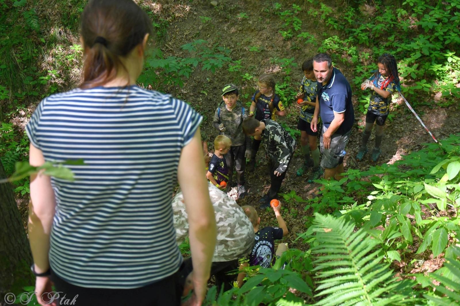 Zdjęcie w galerii na portalu naszraciborz.pl: Bieg Zwiadowców w raciborskim lesie Obora wiadomości z regionu