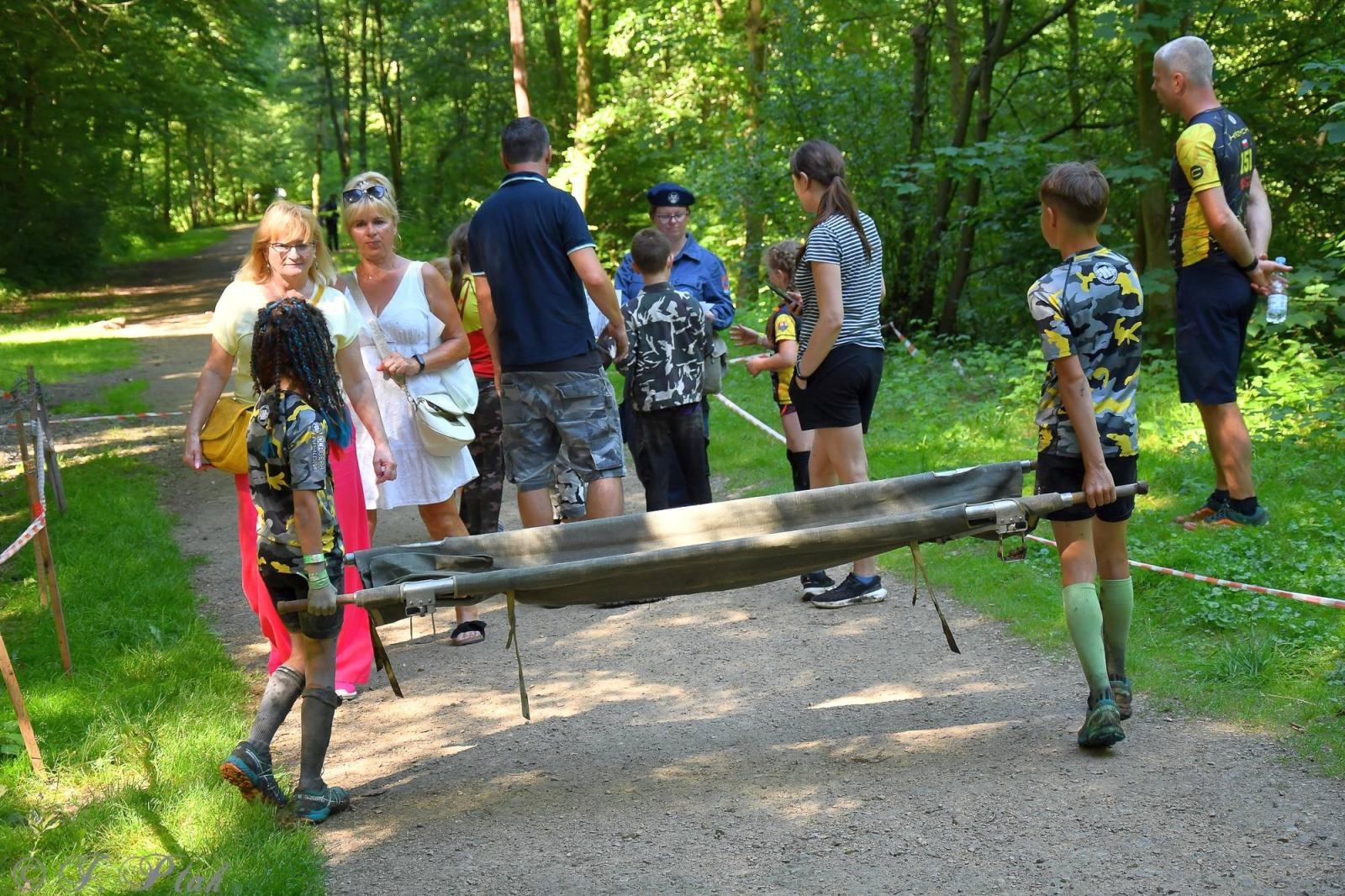 Zdjęcie w galerii na portalu naszraciborz.pl: Bieg Zwiadowców w raciborskim lesie Obora wiadomości z regionu