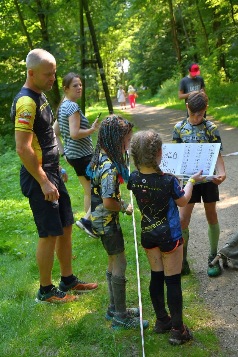 Zdjęcie w galerii na portalu naszraciborz.pl: Bieg Zwiadowców w raciborskim lesie Obora wiadomości z regionu
