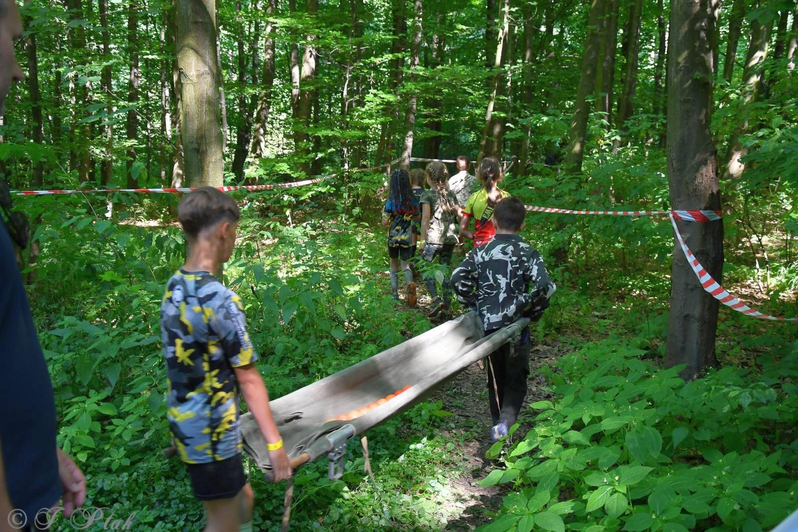 Zdjęcie w galerii na portalu naszraciborz.pl: Bieg Zwiadowców w raciborskim lesie Obora wiadomości z regionu