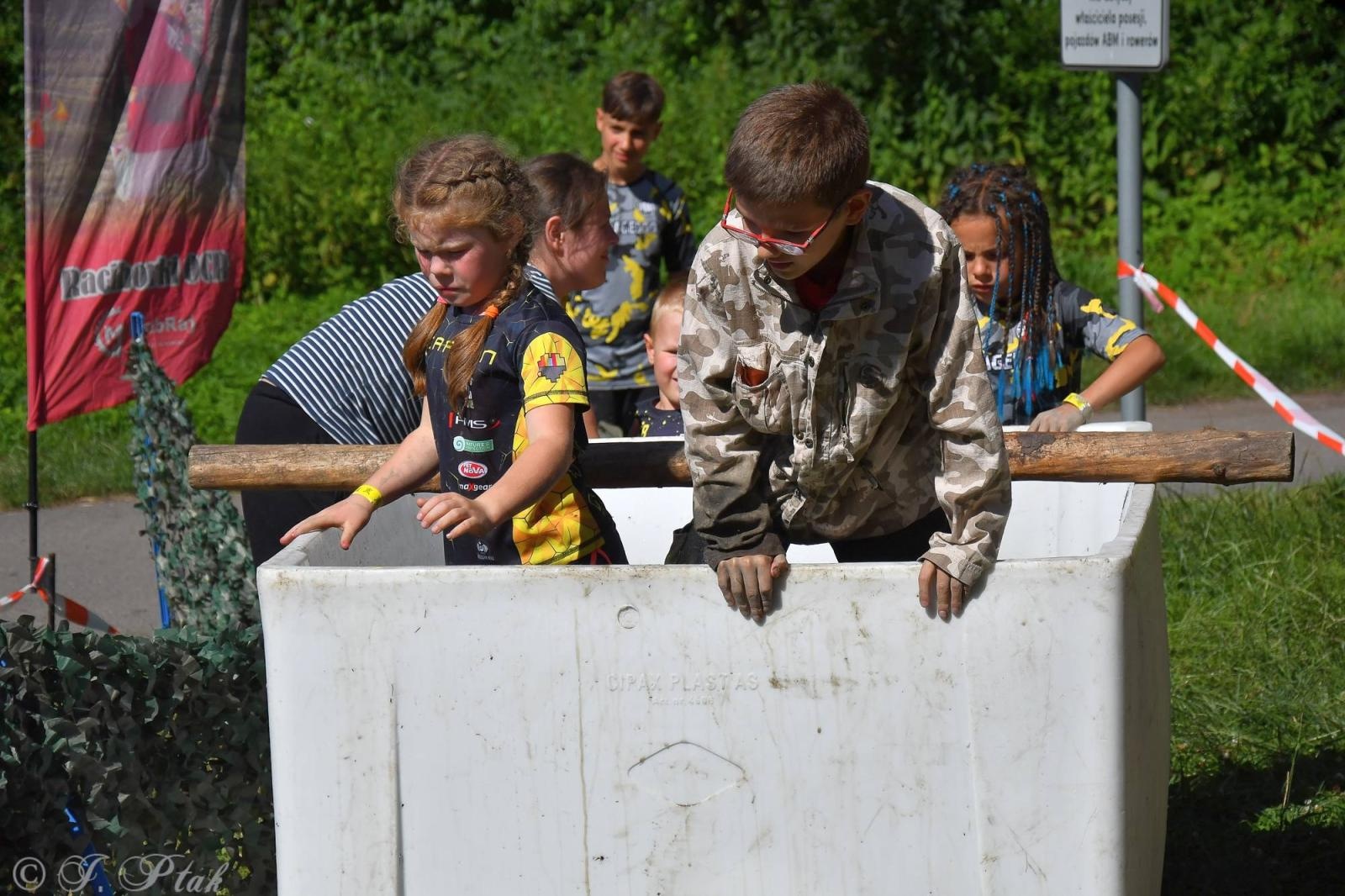 Zdjęcie w galerii na portalu naszraciborz.pl: Bieg Zwiadowców w raciborskim lesie Obora wiadomości z regionu