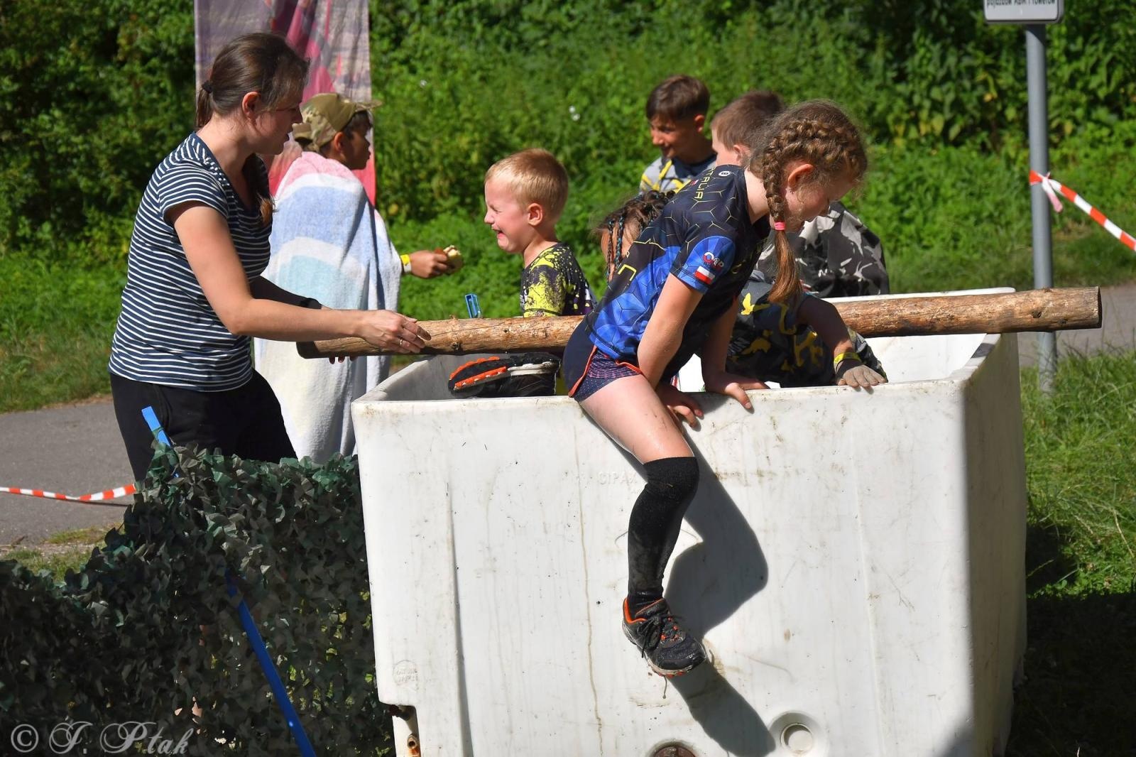 Zdjęcie w galerii na portalu naszraciborz.pl: Bieg Zwiadowców w raciborskim lesie Obora wiadomości z regionu