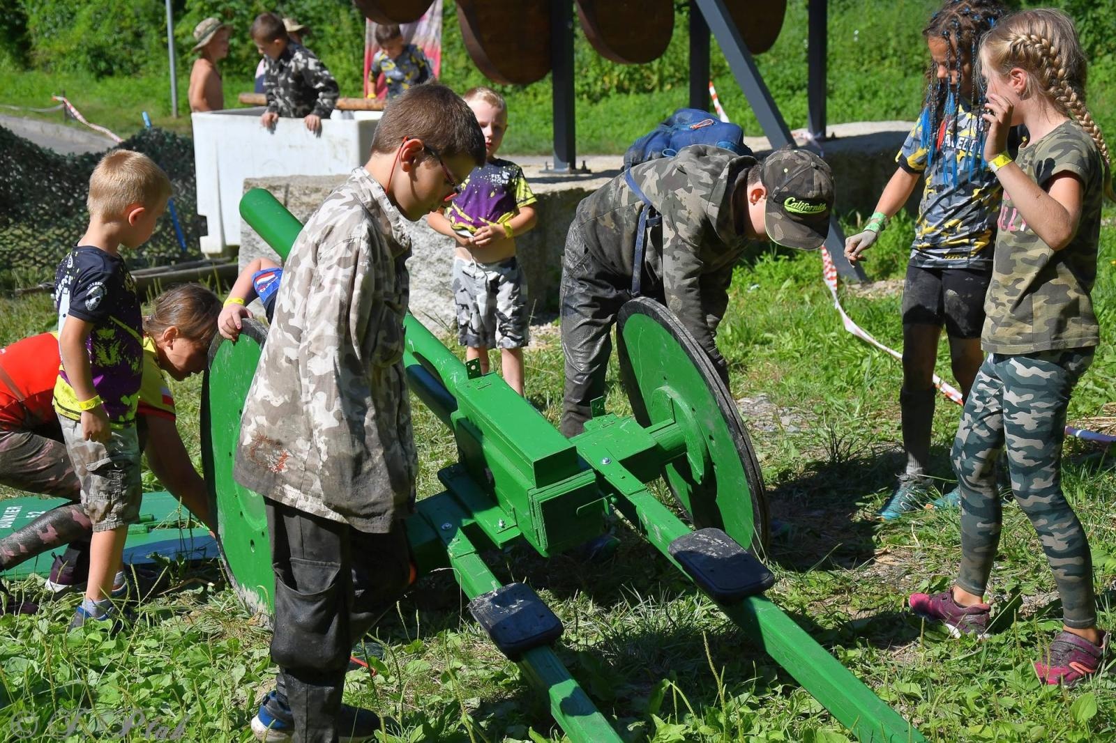 Zdjęcie w galerii na portalu naszraciborz.pl: Bieg Zwiadowców w raciborskim lesie Obora wiadomości z regionu