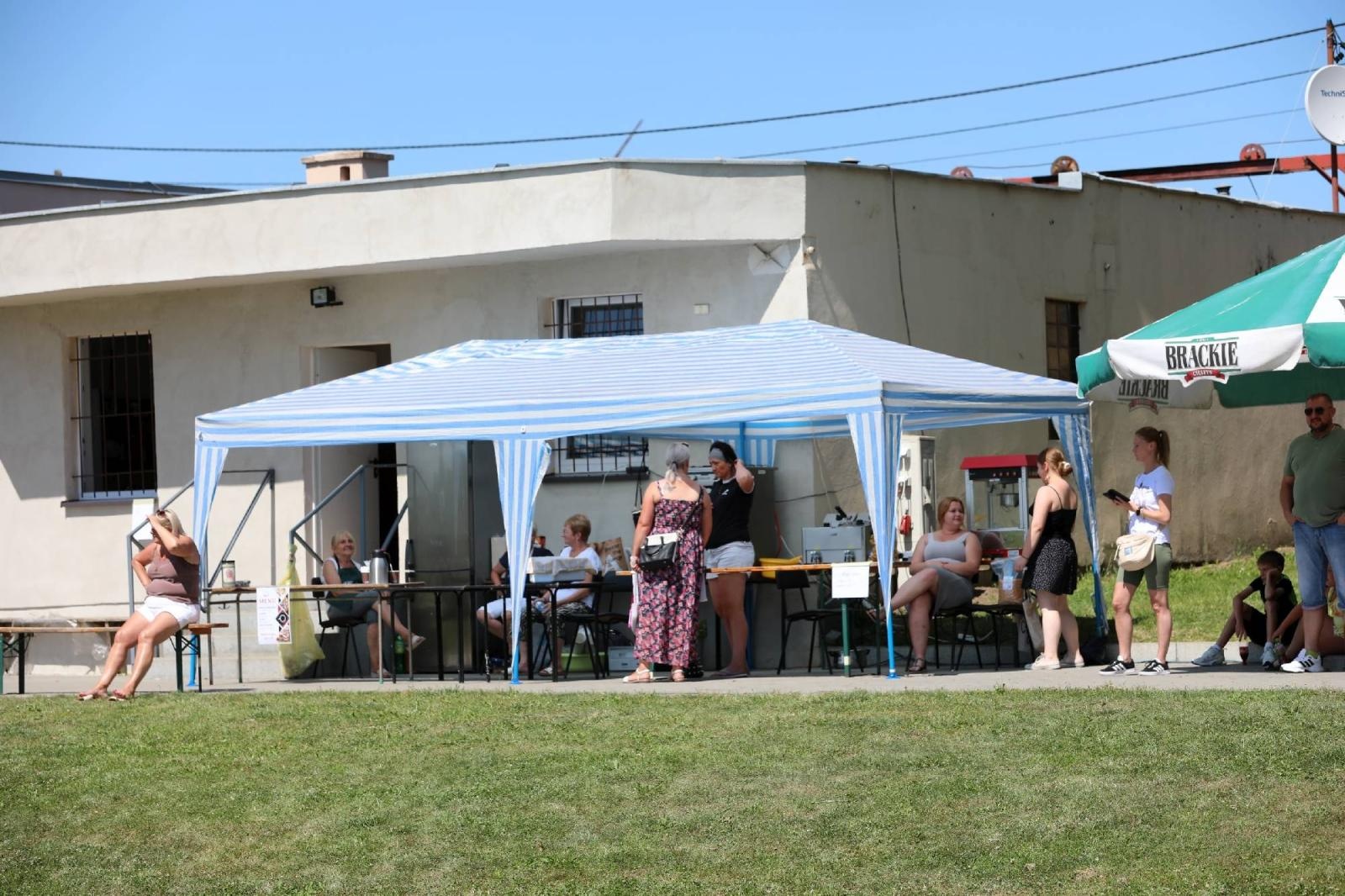 Zdjęcie w galerii na portalu naszraciborz.pl: Bojanów integruje się na piłkarskim boisku wiadomości z regionu