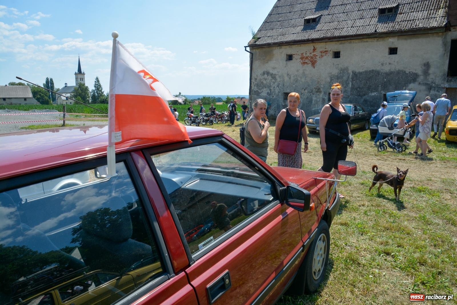 Zdjęcie w galerii na portalu naszraciborz.pl: IV Zlot Pojazdów Zabytkowych w Sławikowie [FOTO i WIDEO] wiadomości z regionu