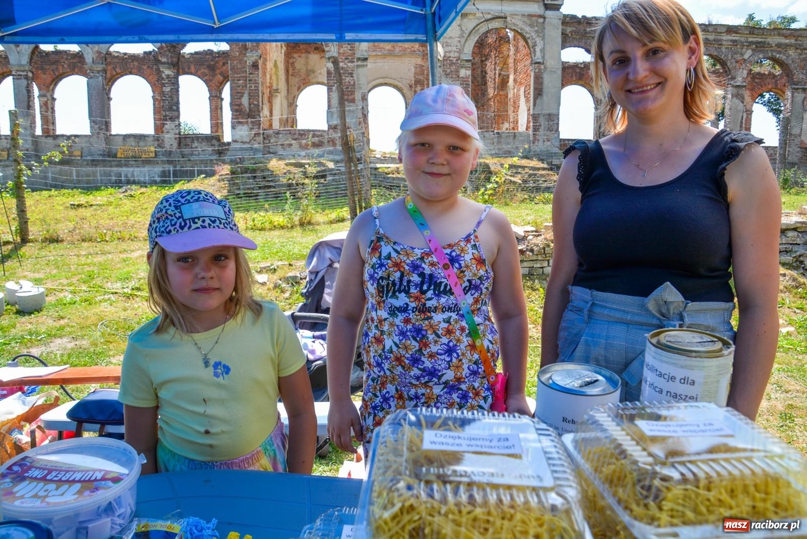 Zdjęcie w galerii na portalu naszraciborz.pl: IV Zlot Pojazdów Zabytkowych w Sławikowie [FOTO i WIDEO] wiadomości z regionu