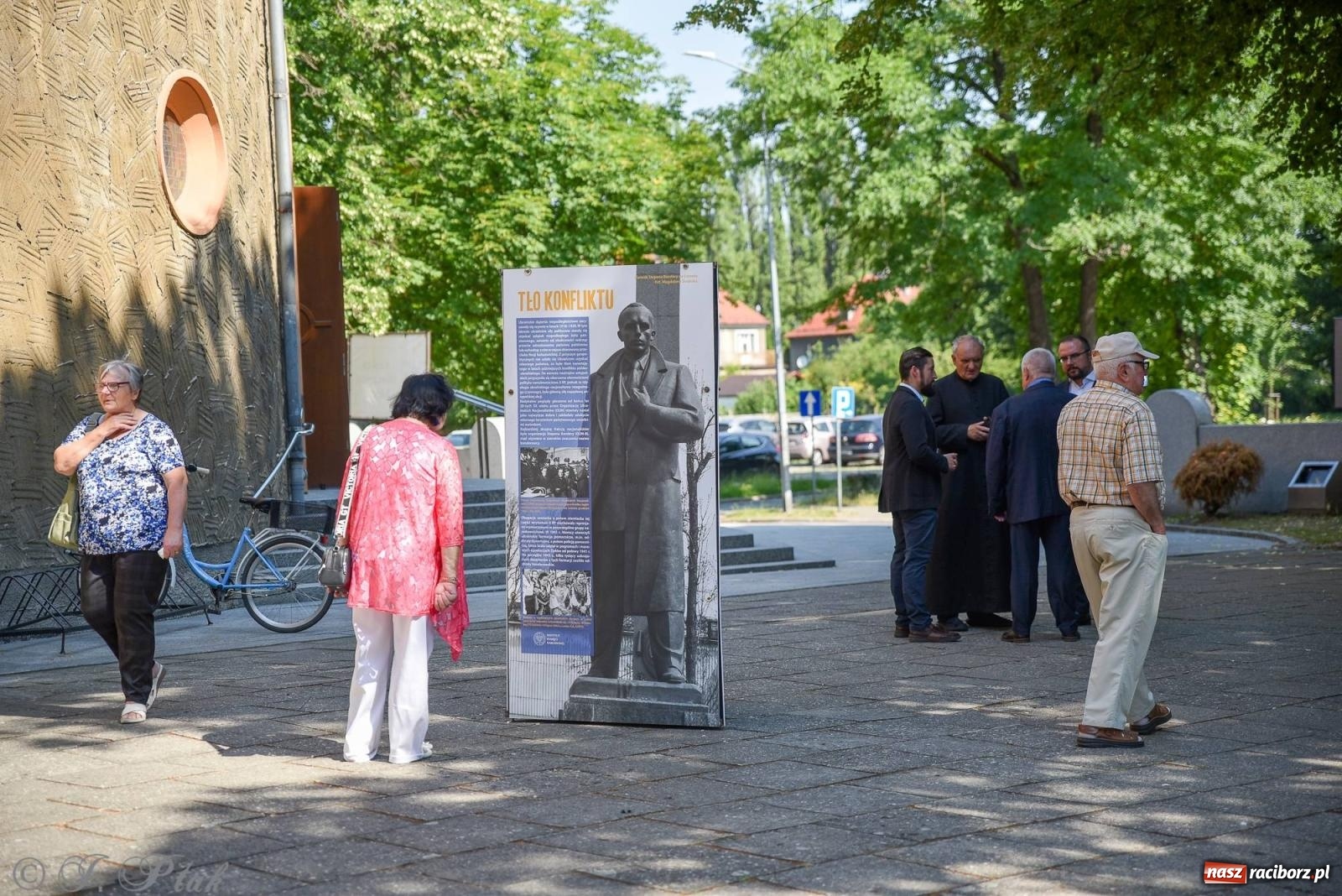 Zdjęcie w galerii na portalu naszraciborz.pl: Sąsiedzka krew. Ludobójstwo wołyńsko-galicyjskie 1943–1945. Wystawa w Raciborzu wiadomości z regionu