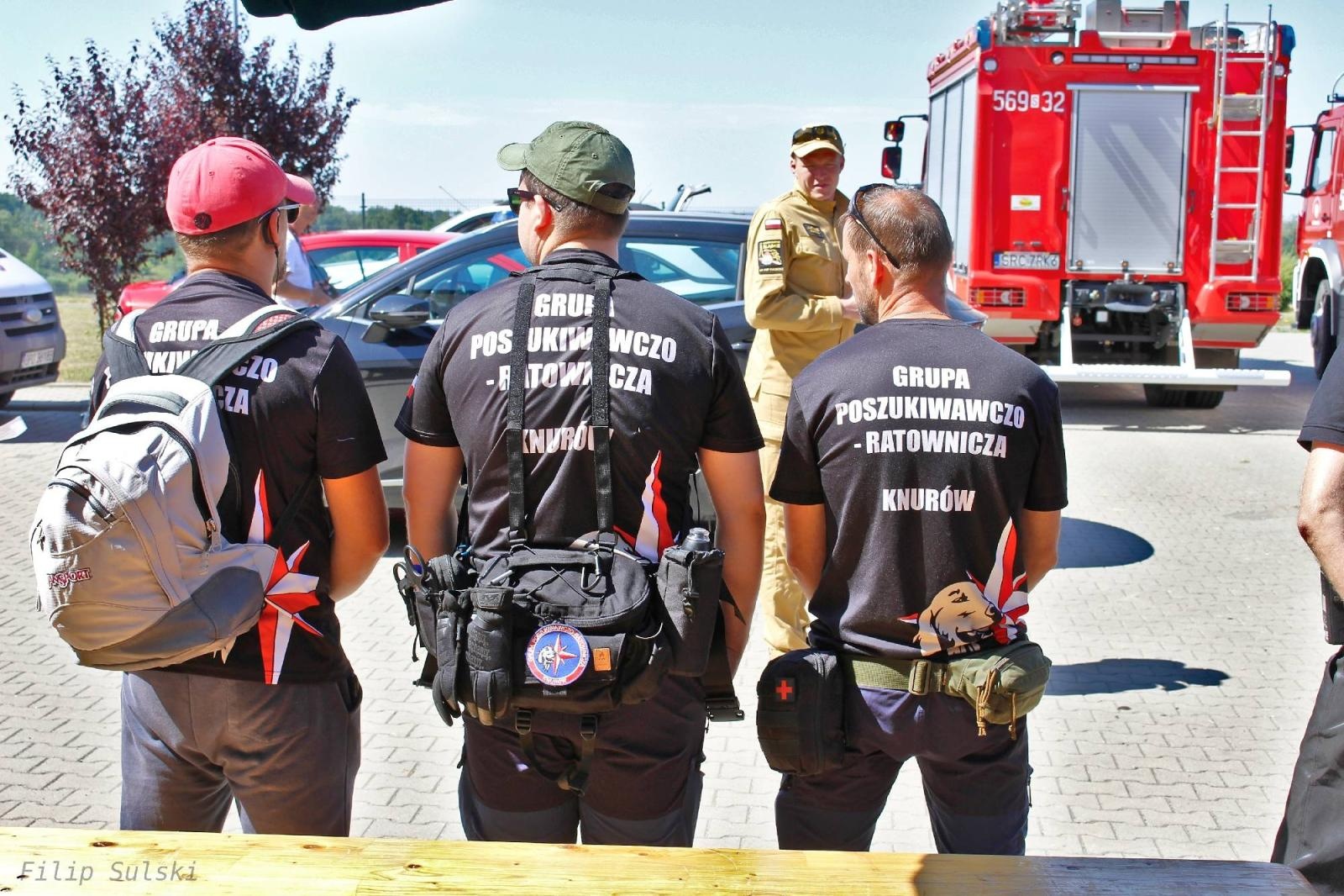 Zdjęcie w galerii na portalu naszraciborz.pl: Grupa poszukiwawczo-ratownicza z Knurowa i strażacy naszych OSP szukali na zbiorniku chorego wędkarza wiadomości z regionu