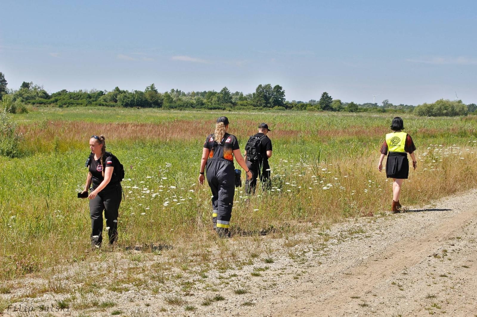 Zdjęcie w galerii na portalu naszraciborz.pl: Grupa poszukiwawczo-ratownicza z Knurowa i strażacy naszych OSP szukali na zbiorniku chorego wędkarza wiadomości z regionu