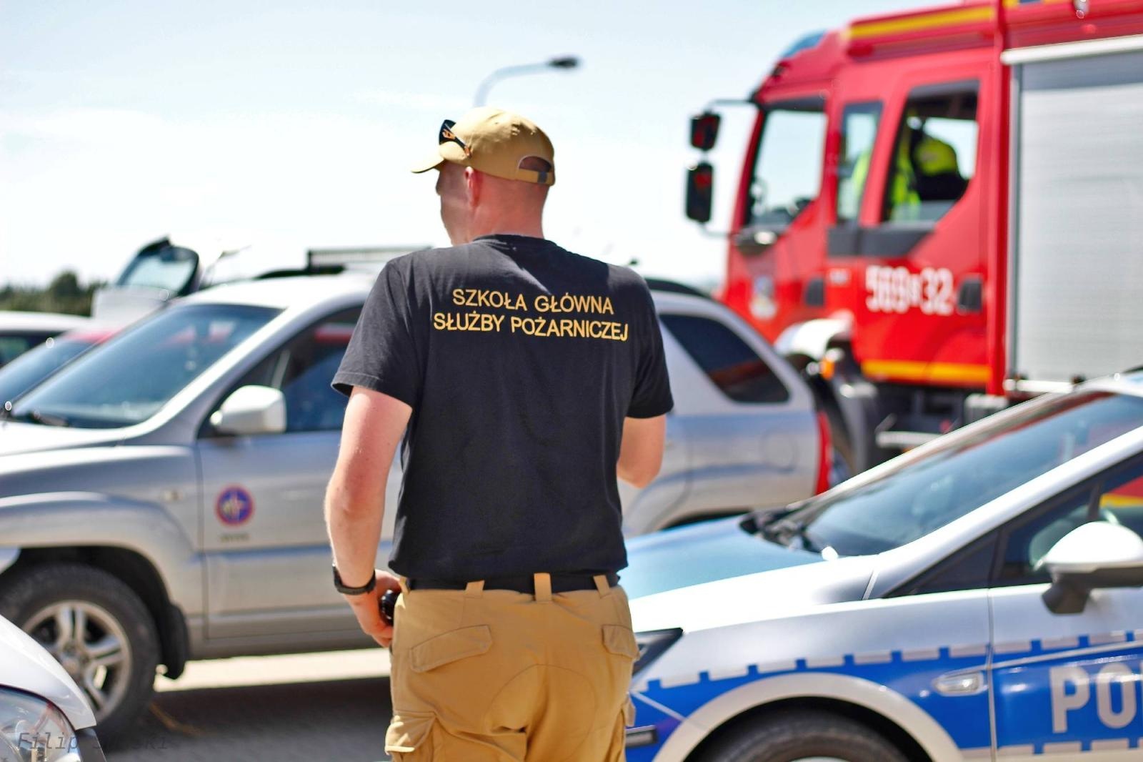 Zdjęcie w galerii na portalu naszraciborz.pl: Grupa poszukiwawczo-ratownicza z Knurowa i strażacy naszych OSP szukali na zbiorniku chorego wędkarza wiadomości z regionu