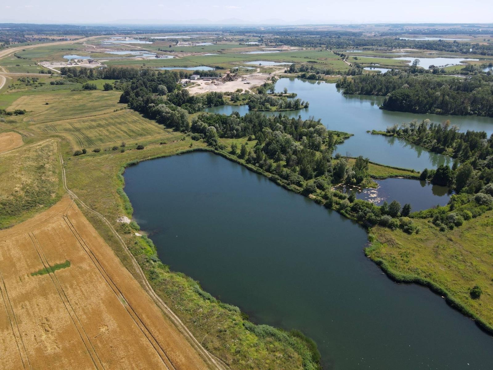 Zdjęcie w galerii na portalu naszraciborz.pl: Grupa poszukiwawczo-ratownicza z Knurowa i strażacy naszych OSP szukali na zbiorniku chorego wędkarza wiadomości z regionu