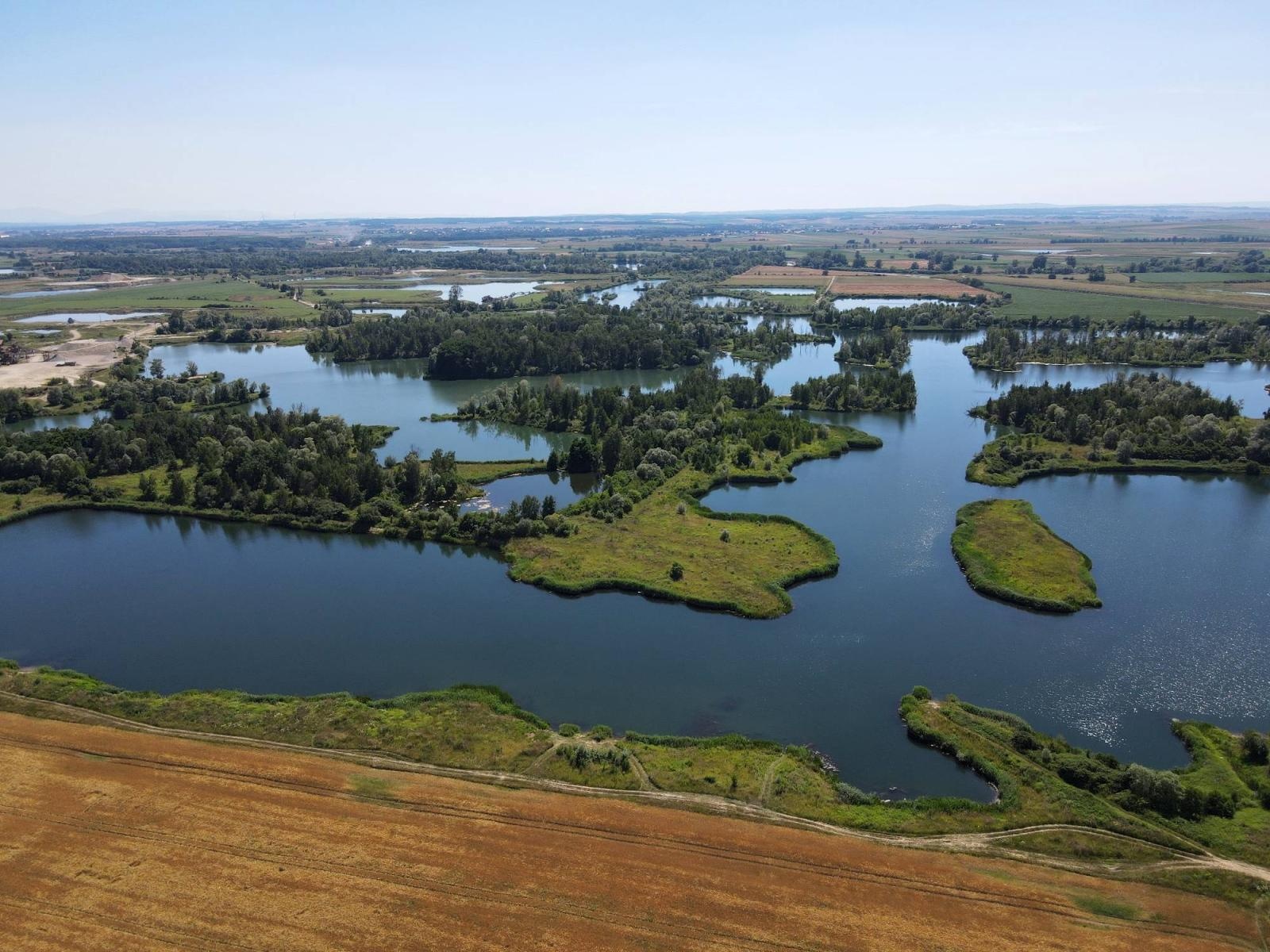 Zdjęcie w galerii na portalu naszraciborz.pl: Grupa poszukiwawczo-ratownicza z Knurowa i strażacy naszych OSP szukali na zbiorniku chorego wędkarza wiadomości z regionu