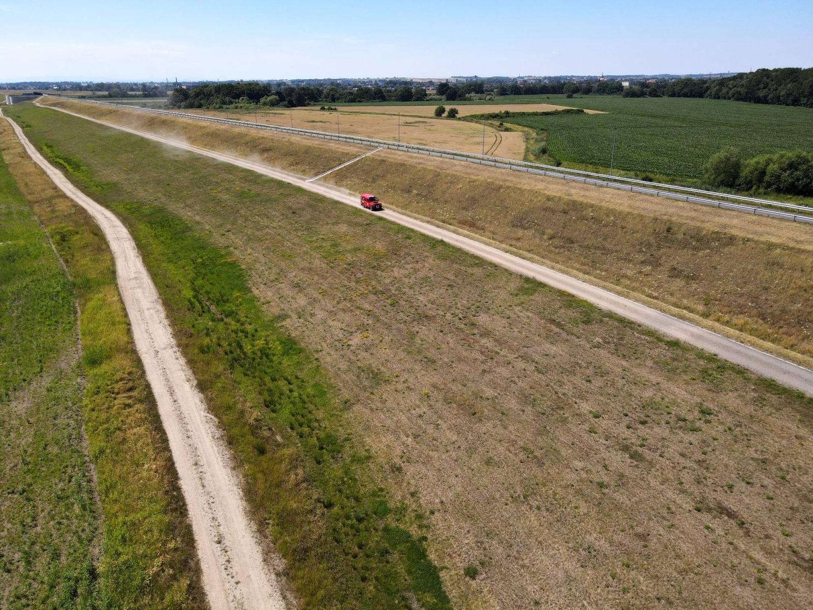 Zdjęcie w galerii na portalu naszraciborz.pl: Grupa poszukiwawczo-ratownicza z Knurowa i strażacy naszych OSP szukali na zbiorniku chorego wędkarza wiadomości z regionu