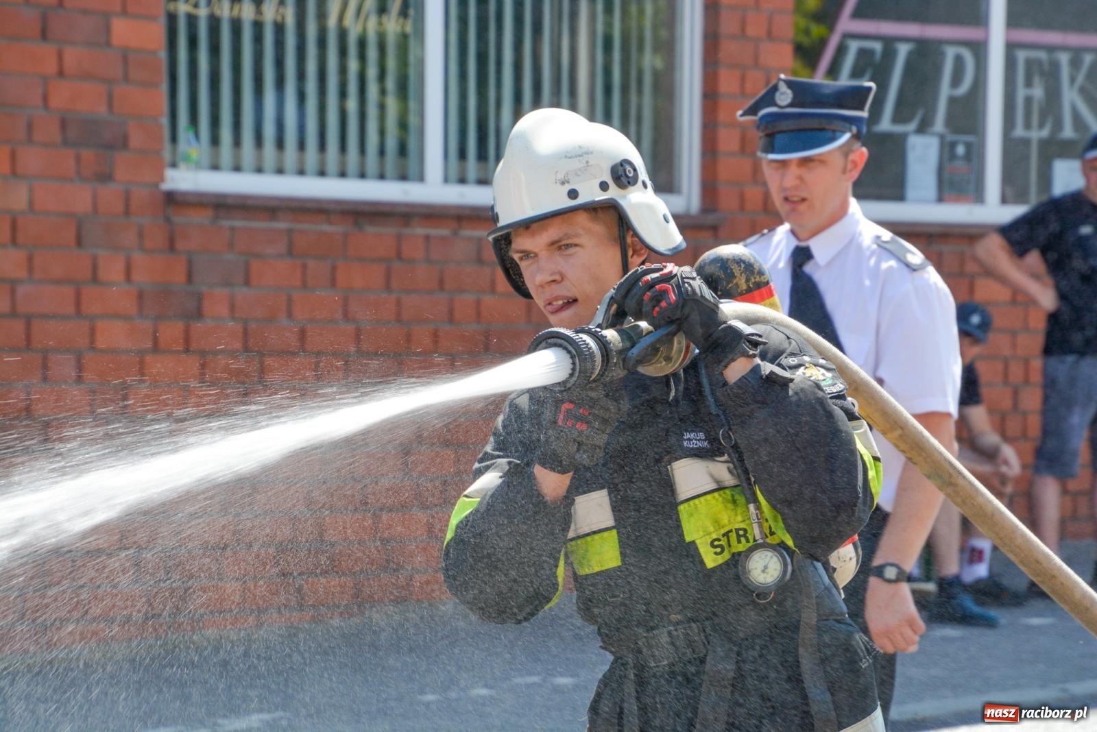 Zdjęcie w galerii na portalu naszraciborz.pl: Żelazny jak strażak. Międzynarodowa rywalizacja w Krzanowicach [FOTO i WIDEO] wiadomości z regionu