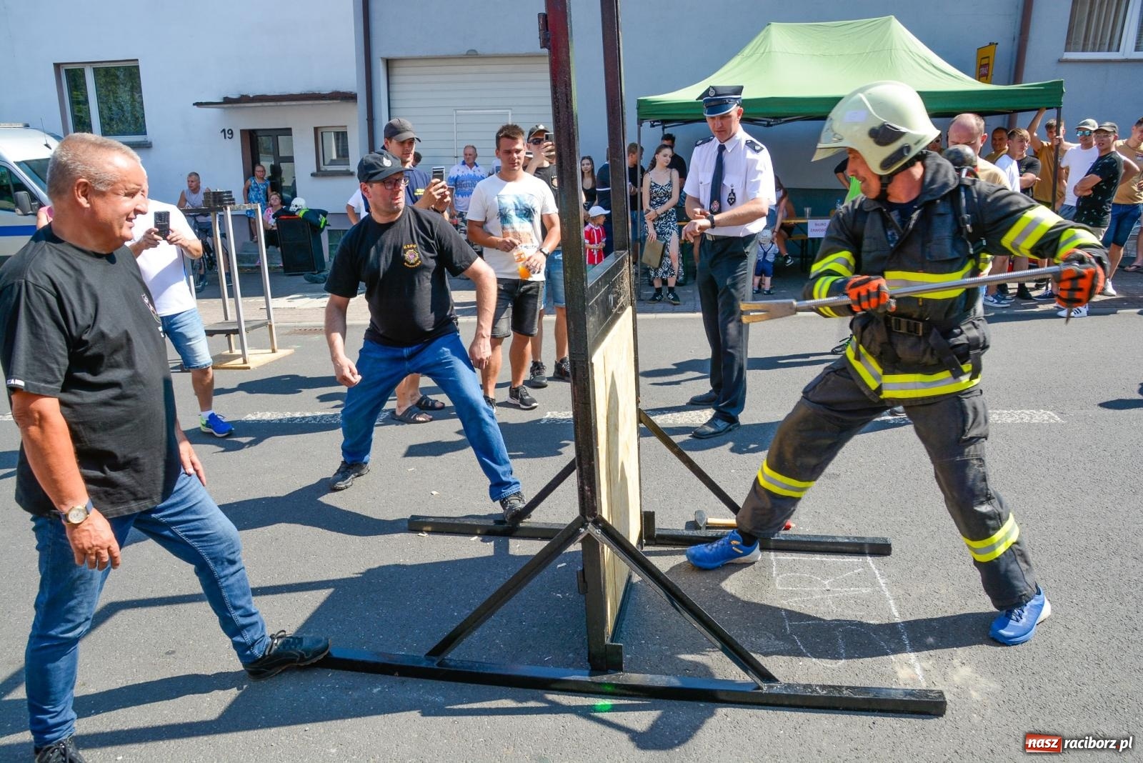 Zdjęcie w galerii na portalu naszraciborz.pl: Żelazny jak strażak. Międzynarodowa rywalizacja w Krzanowicach [FOTO i WIDEO] wiadomości z regionu