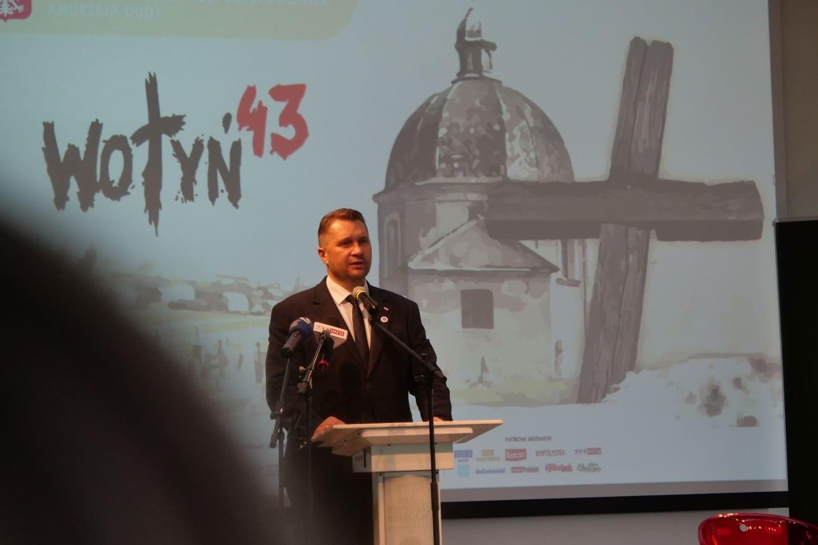 Zdjęcie w galerii na portalu naszraciborz.pl: Prezydent Raciborza w Chełmie na obchodach rocznicy Krwawej Niedzieli na Wołyniu wiadomości z regionu