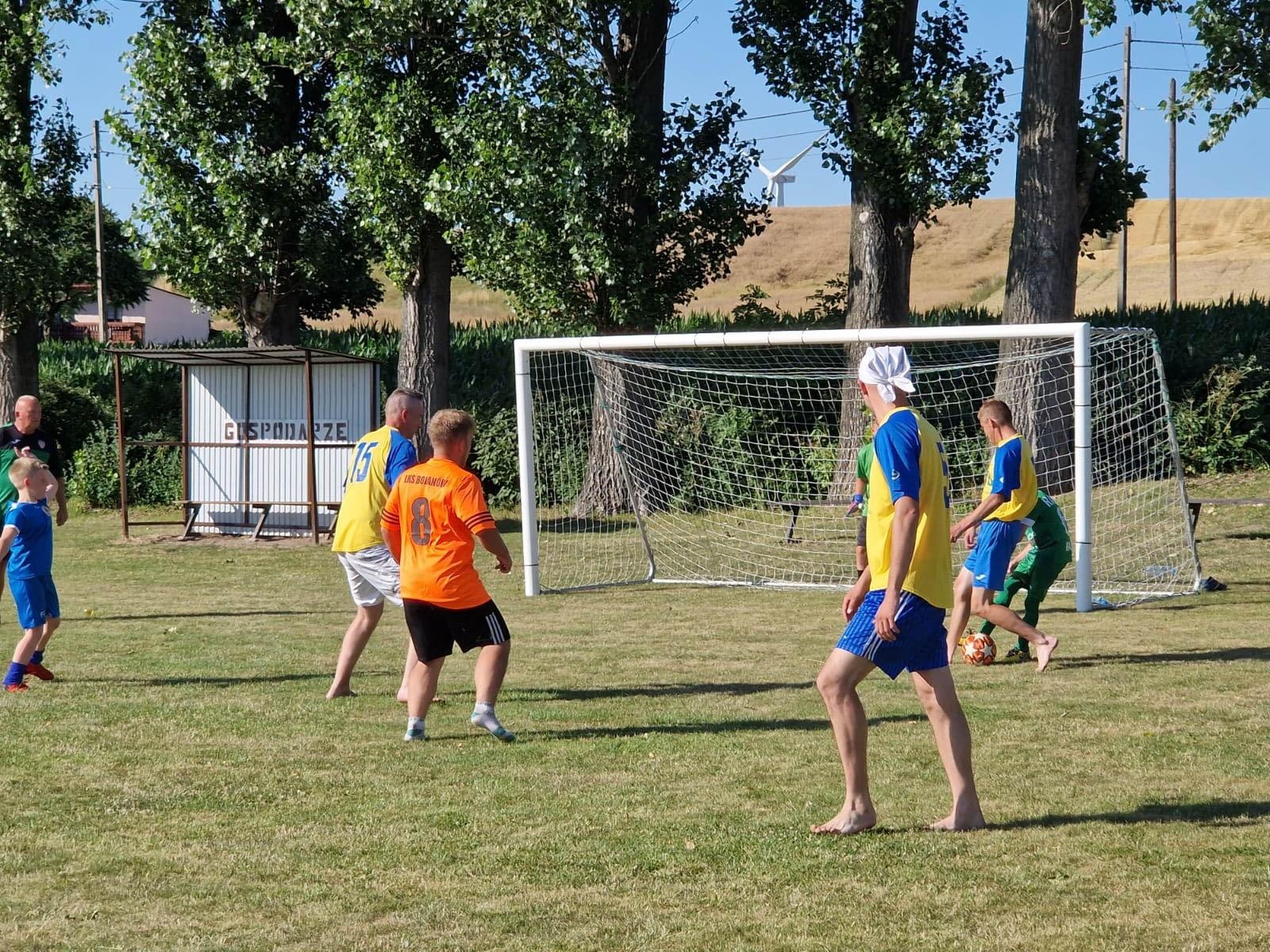 Zdjęcie w galerii na portalu naszraciborz.pl: Festyn sportowy w Bojanowie pod znakiem futbolu [FOTO] wiadomości z regionu