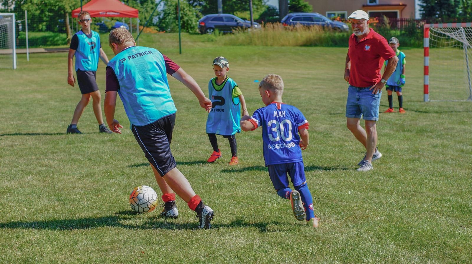 Zdjęcie w galerii na portalu naszraciborz.pl: Festyn sportowy w Bojanowie pod znakiem futbolu [FOTO] wiadomości z regionu
