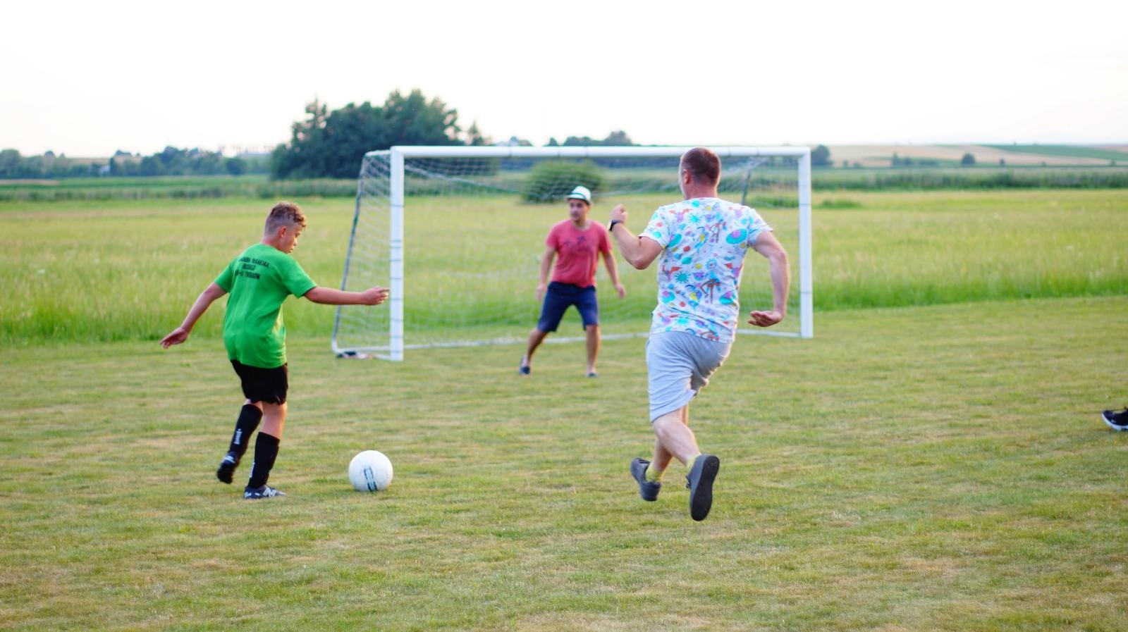 Zdjęcie w galerii na portalu naszraciborz.pl: Festyn sportowy w Bojanowie pod znakiem futbolu [FOTO] wiadomości z regionu