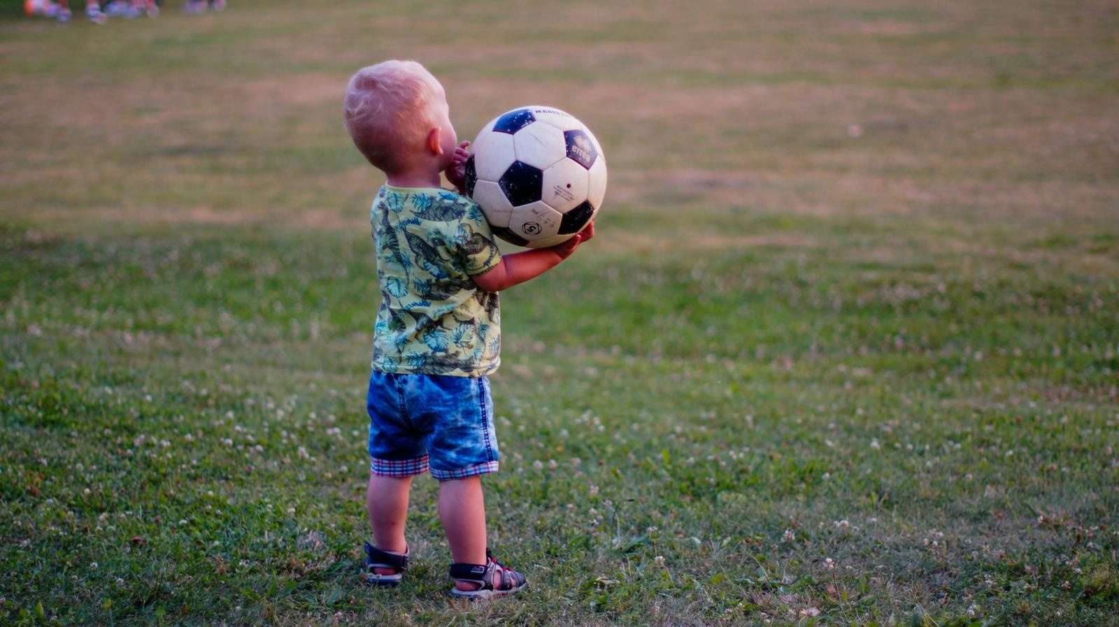 Zdjęcie w galerii na portalu naszraciborz.pl: Festyn sportowy w Bojanowie pod znakiem futbolu [FOTO] wiadomości z regionu