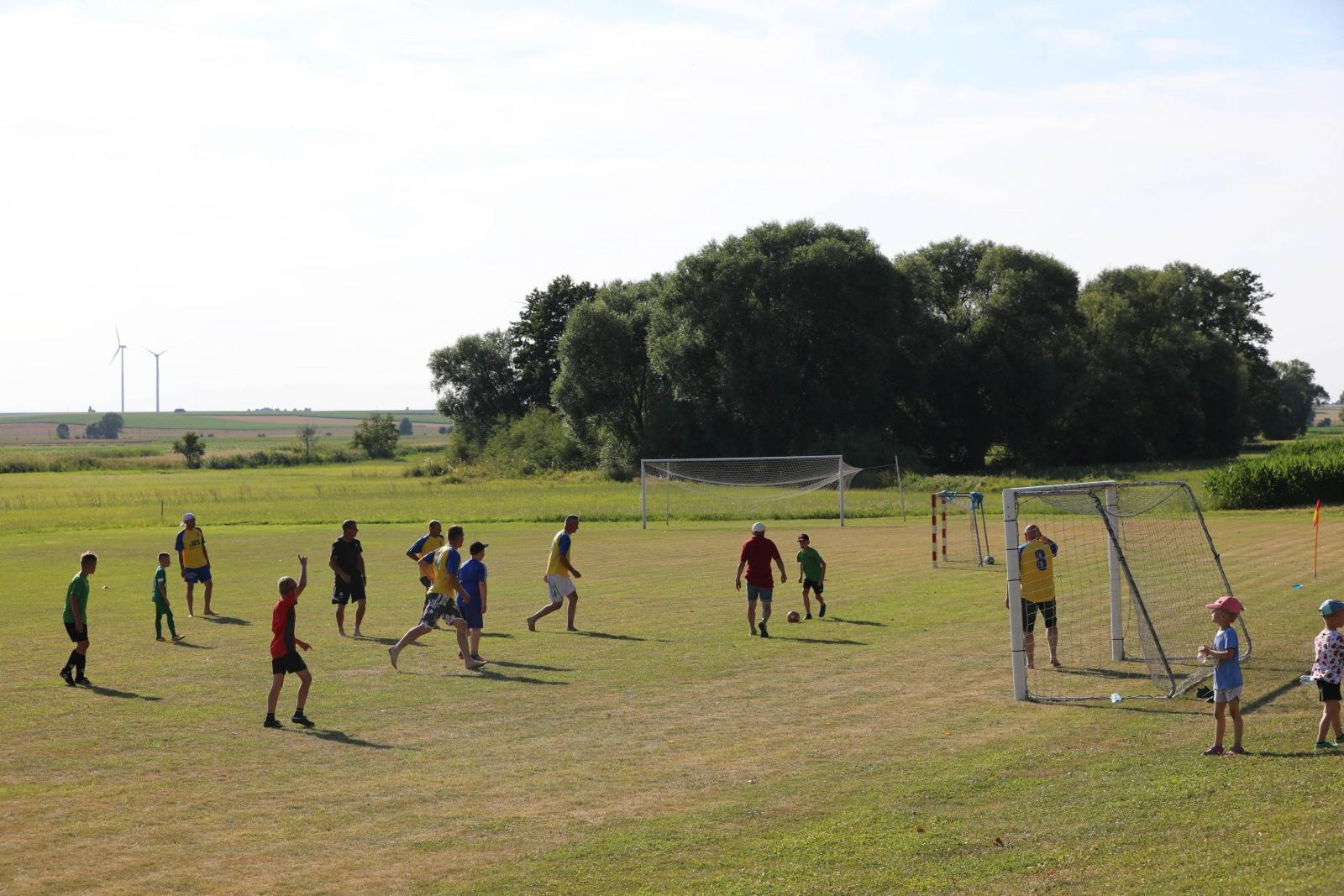 Zdjęcie w galerii na portalu naszraciborz.pl: Festyn sportowy w Bojanowie pod znakiem futbolu [FOTO] wiadomości z regionu