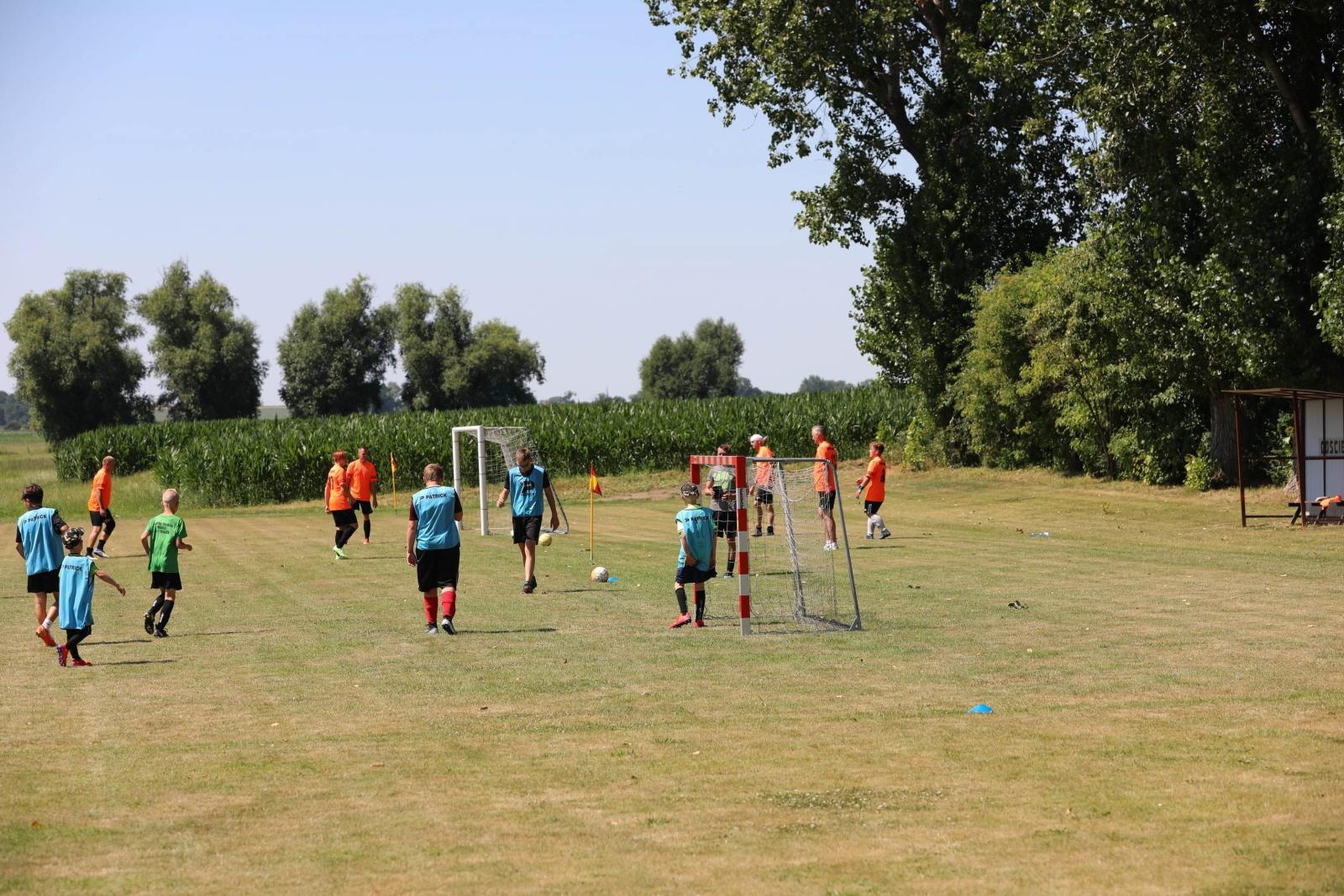 Zdjęcie w galerii na portalu naszraciborz.pl: Festyn sportowy w Bojanowie pod znakiem futbolu [FOTO] wiadomości z regionu