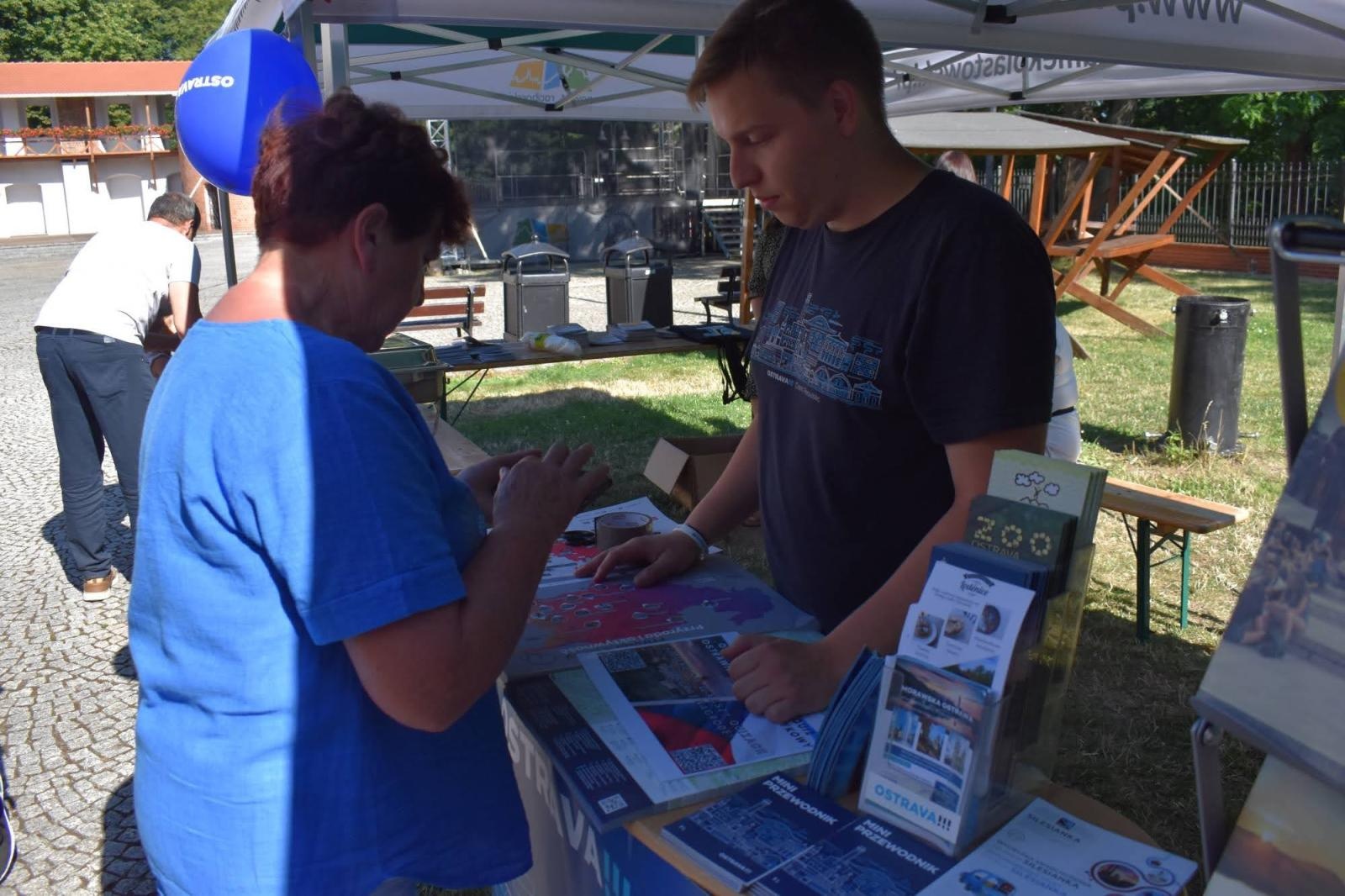 Zdjęcie w galerii na portalu naszraciborz.pl: Zamkowe popołudnie z czeskim sąsiadem wiadomości z regionu